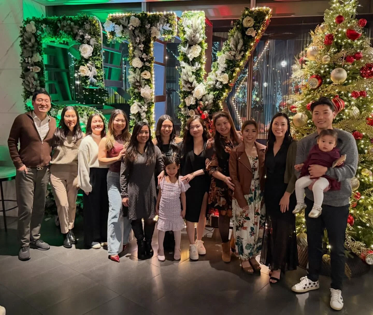 Wrapping up the year with gratitude and laughter. Here&rsquo;s to our amazing staff who make it all possible!
.
.
.
#seattledentist #seattleorthodontist #belltowndentist #belltownorthodontist #dentist #orthodontist #dentistry #orthodontics #holidaypa
