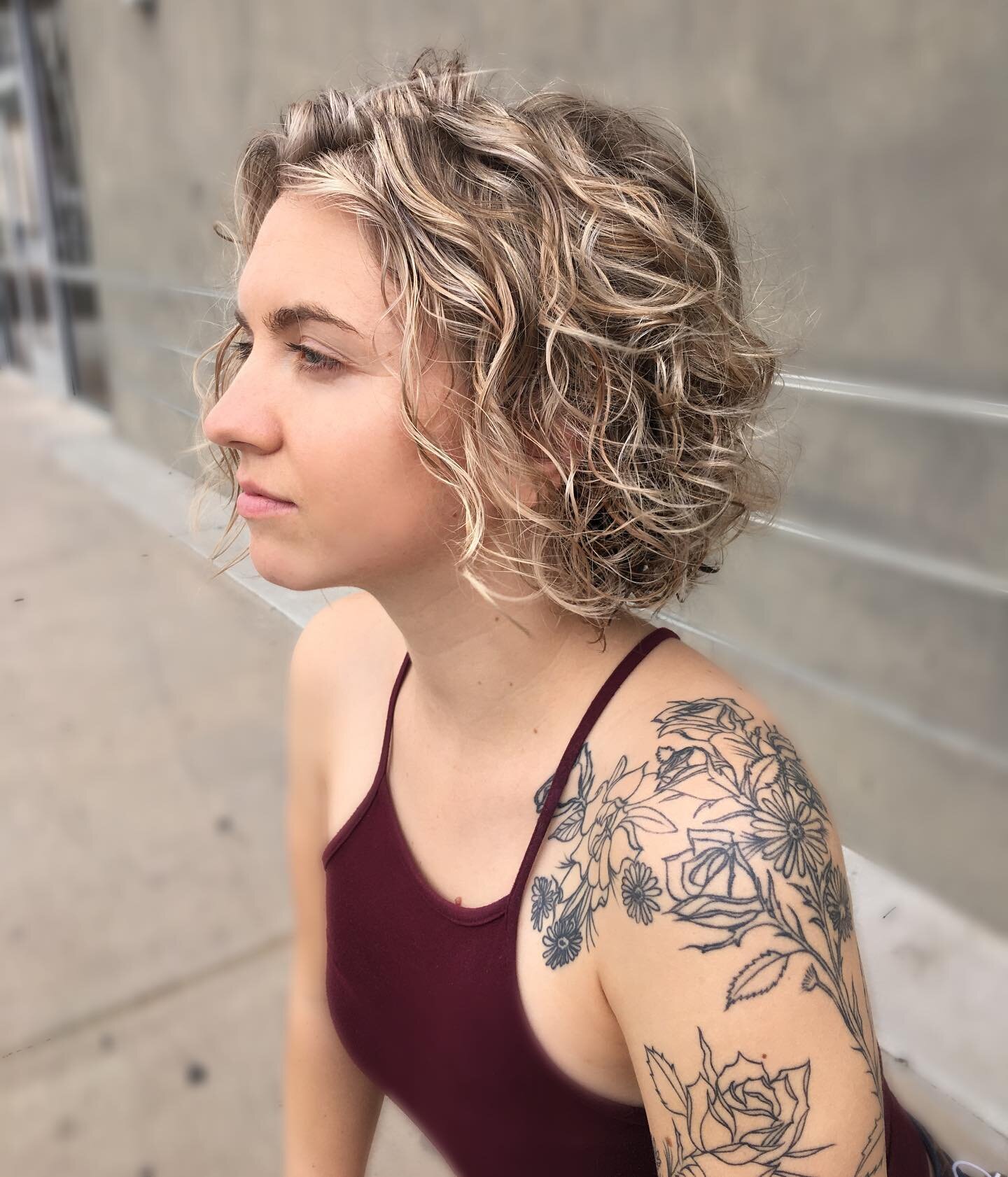 &bull;Bright blonde and curls&bull;
&bull;
&bull;
#shwarzkopfprofessional lightener and toner 
&bull;
&bull;
#haircolor #blondes #blondehair #scottsdaleblonde #hairart #behindthechair_com #behindthechair #curlyhair #curlytexture #happyhair #brightblo