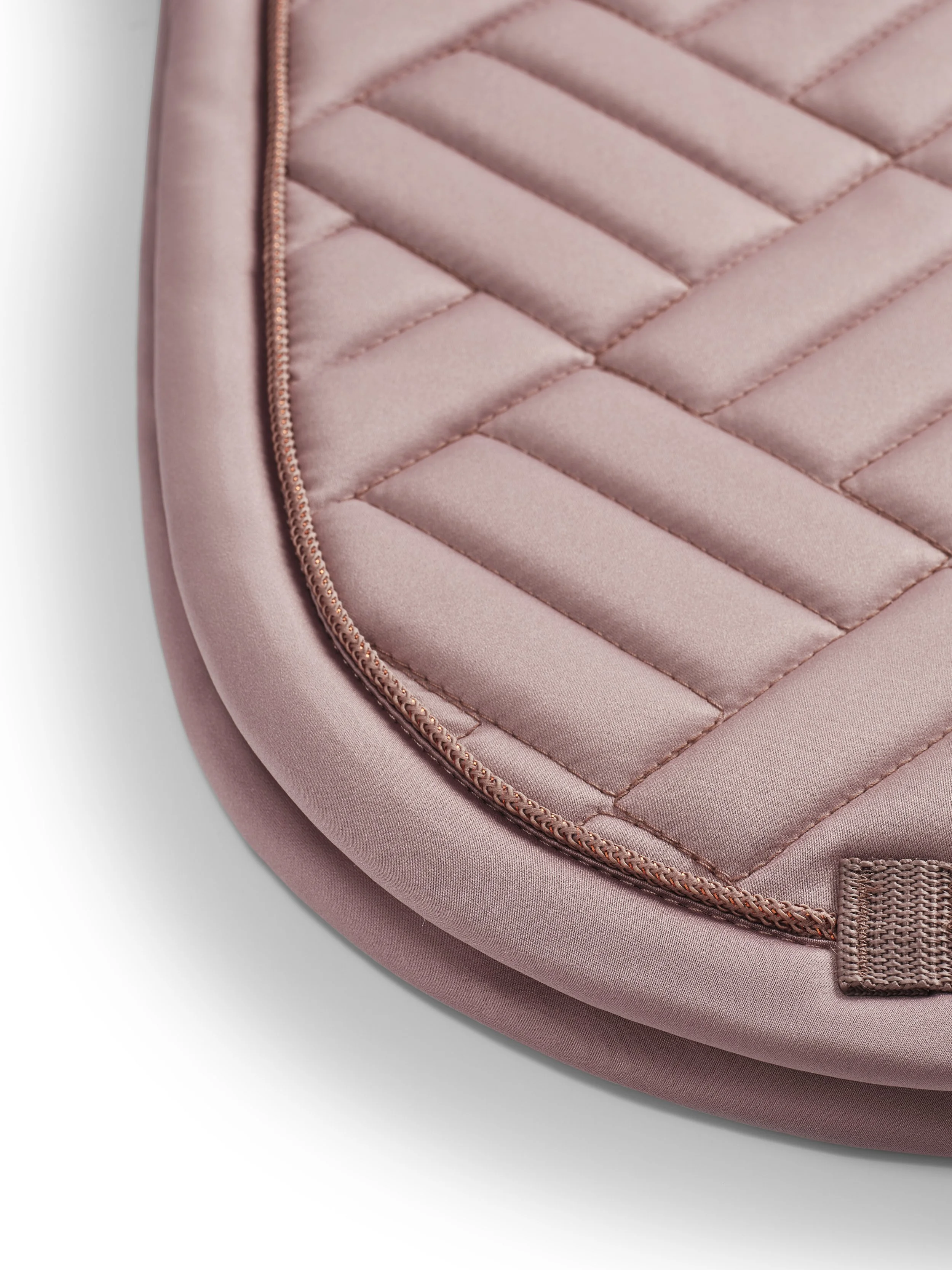 Midsummer_Blush_Modern_SaddlePad_Dressage_1_3.jpg
