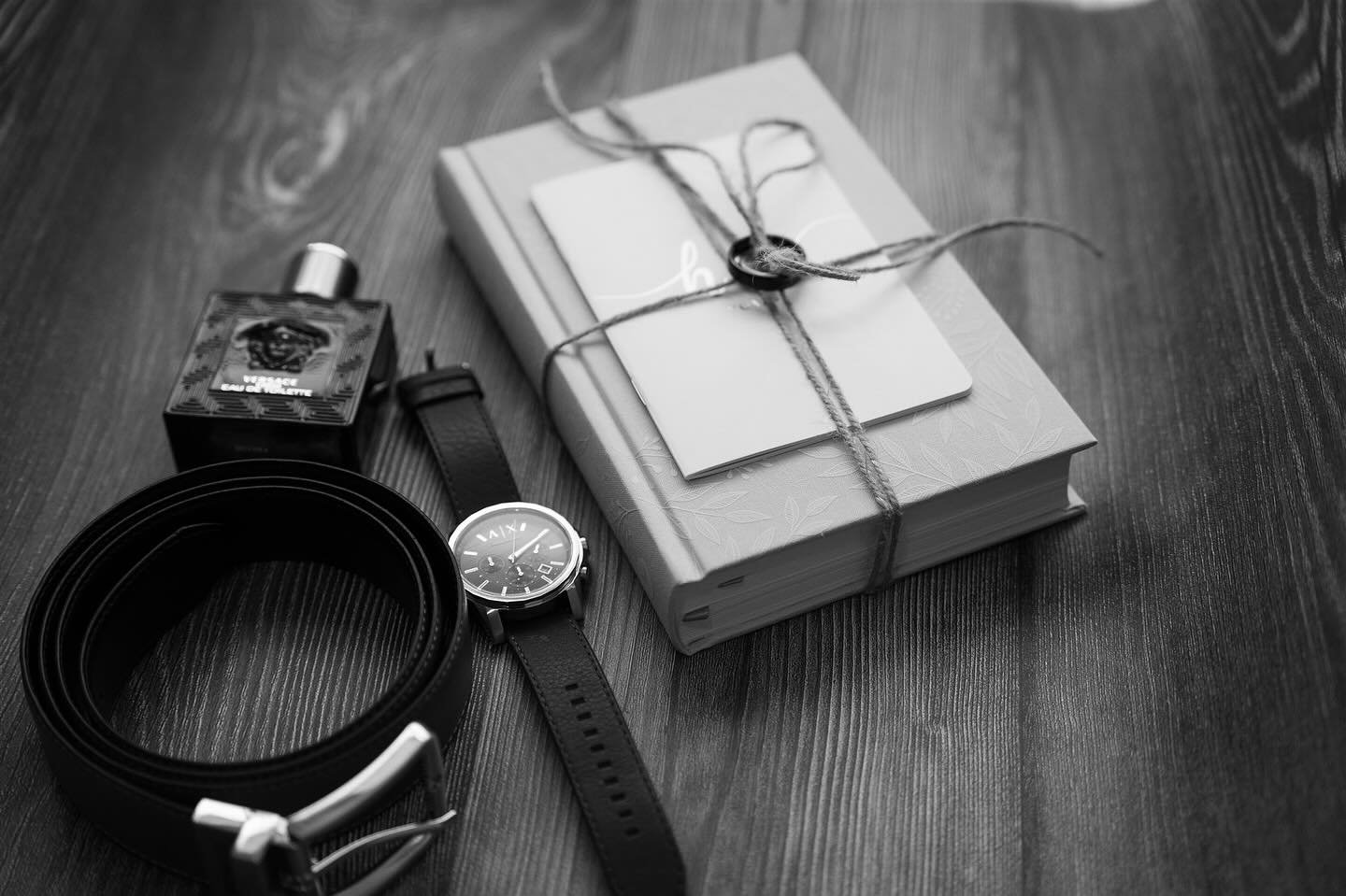 📸 3 Questions to Ask Your Wedding Photographer Before Booking!

1-Can We See a Full Wedding Gallery?
Viewing a complete wedding gallery, rather than just a highlight reel, will give you a true sense of a photographer's consistency and ability to cap