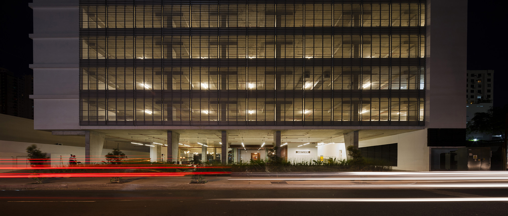 MIDTOWN 01.jpg