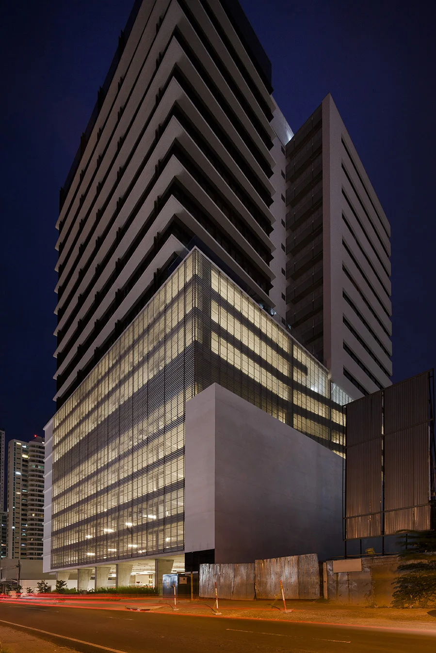 MIDTOWN 11.jpg