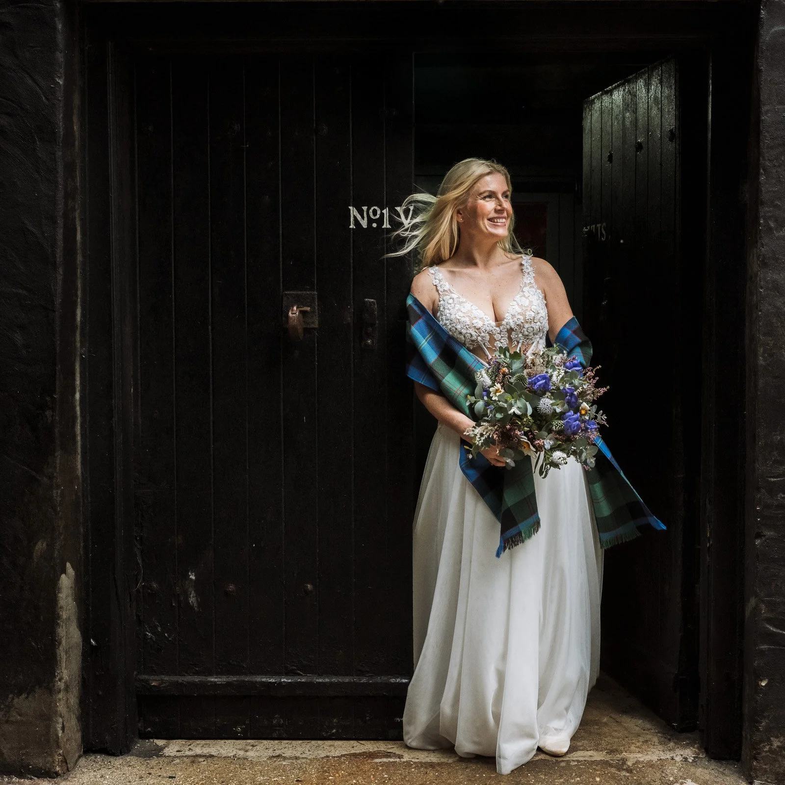 A Wild Islay Wedding-017-4249.jpg