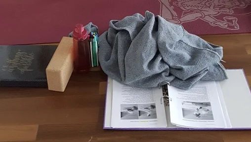 Kursunterlagen und Decke
