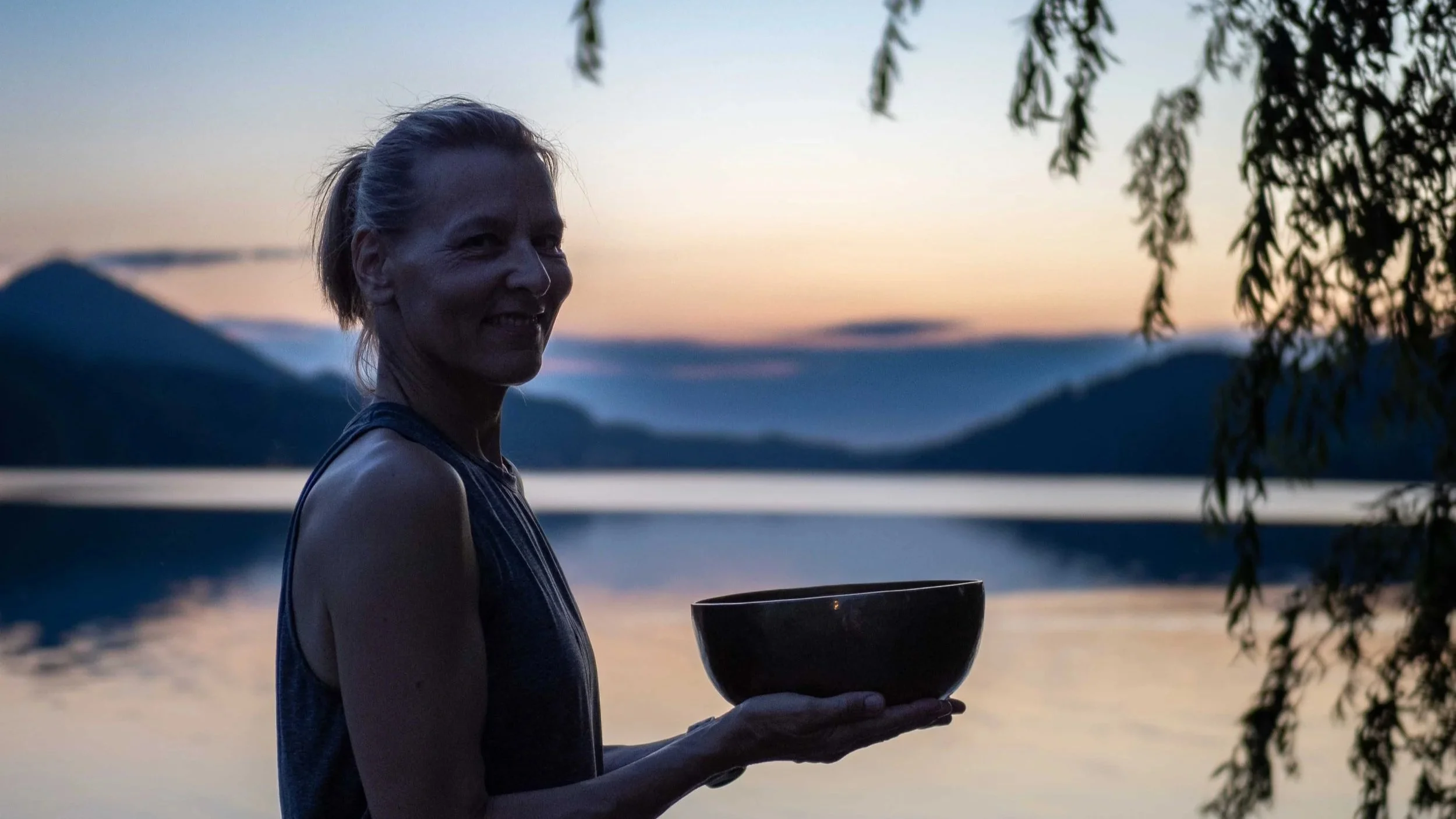 Frau Klangschlae See Abendstimmung