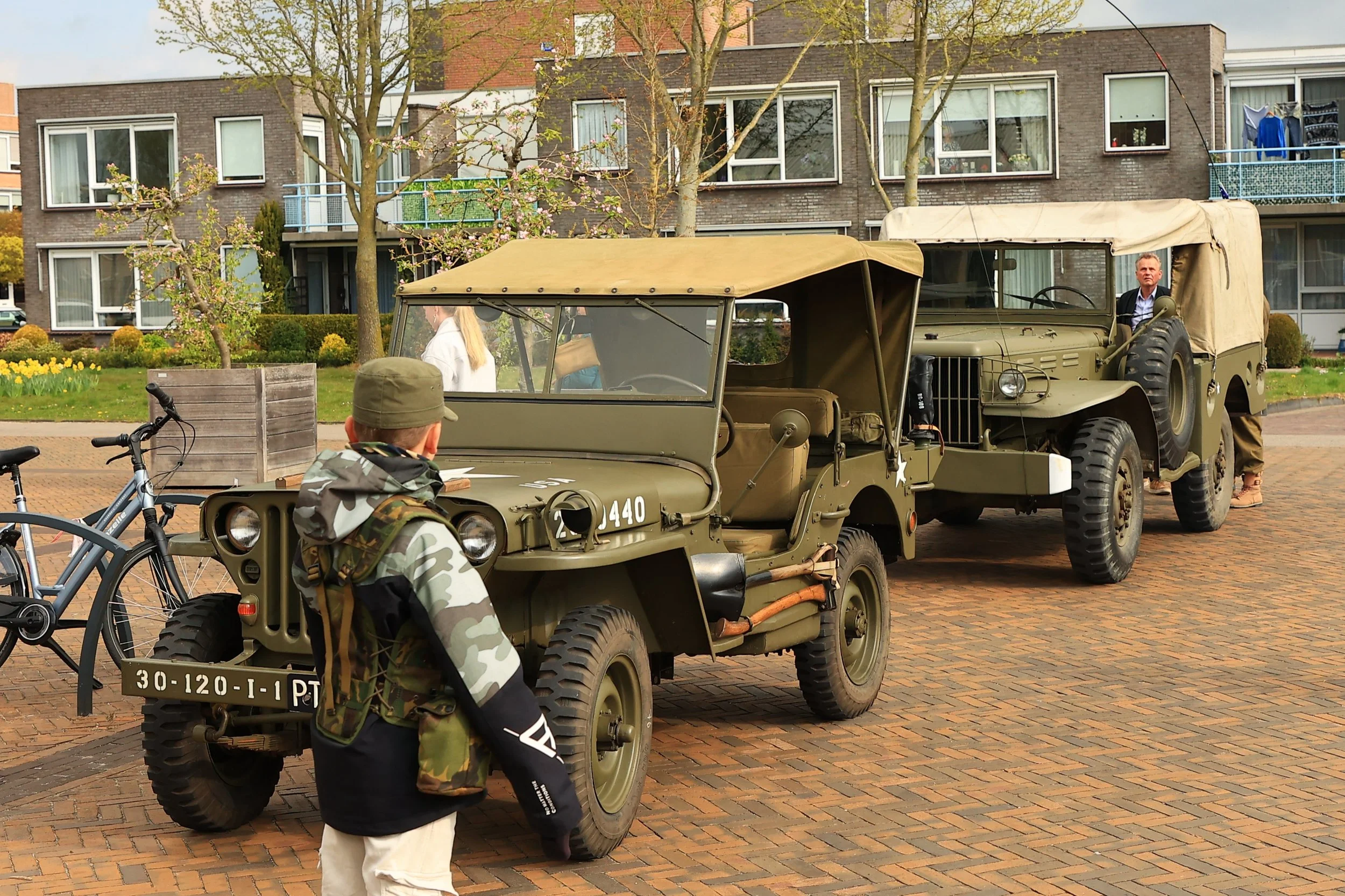 foto's herbeleef Ureterp 2025 De Lijte en kranslegging