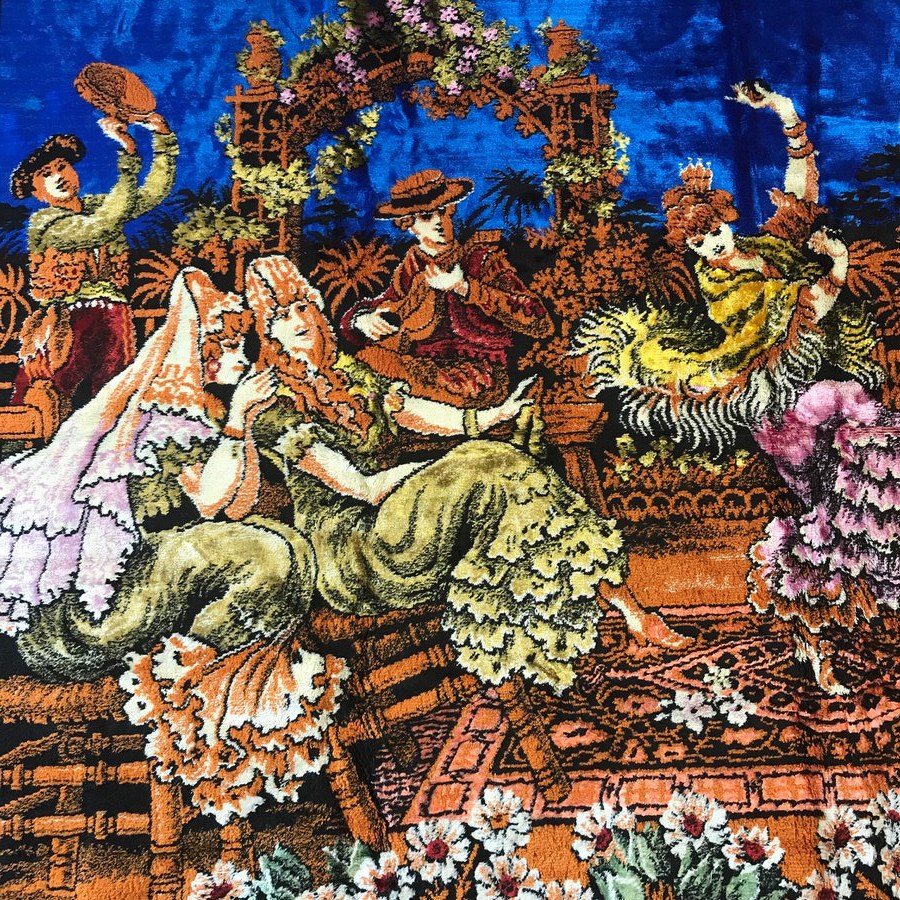 velevt wallhanging close up.jpeg
