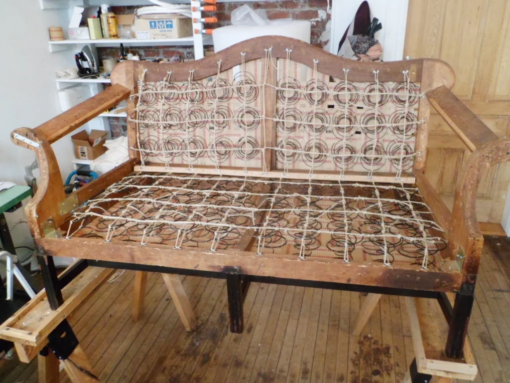 loveseat springs.jpg