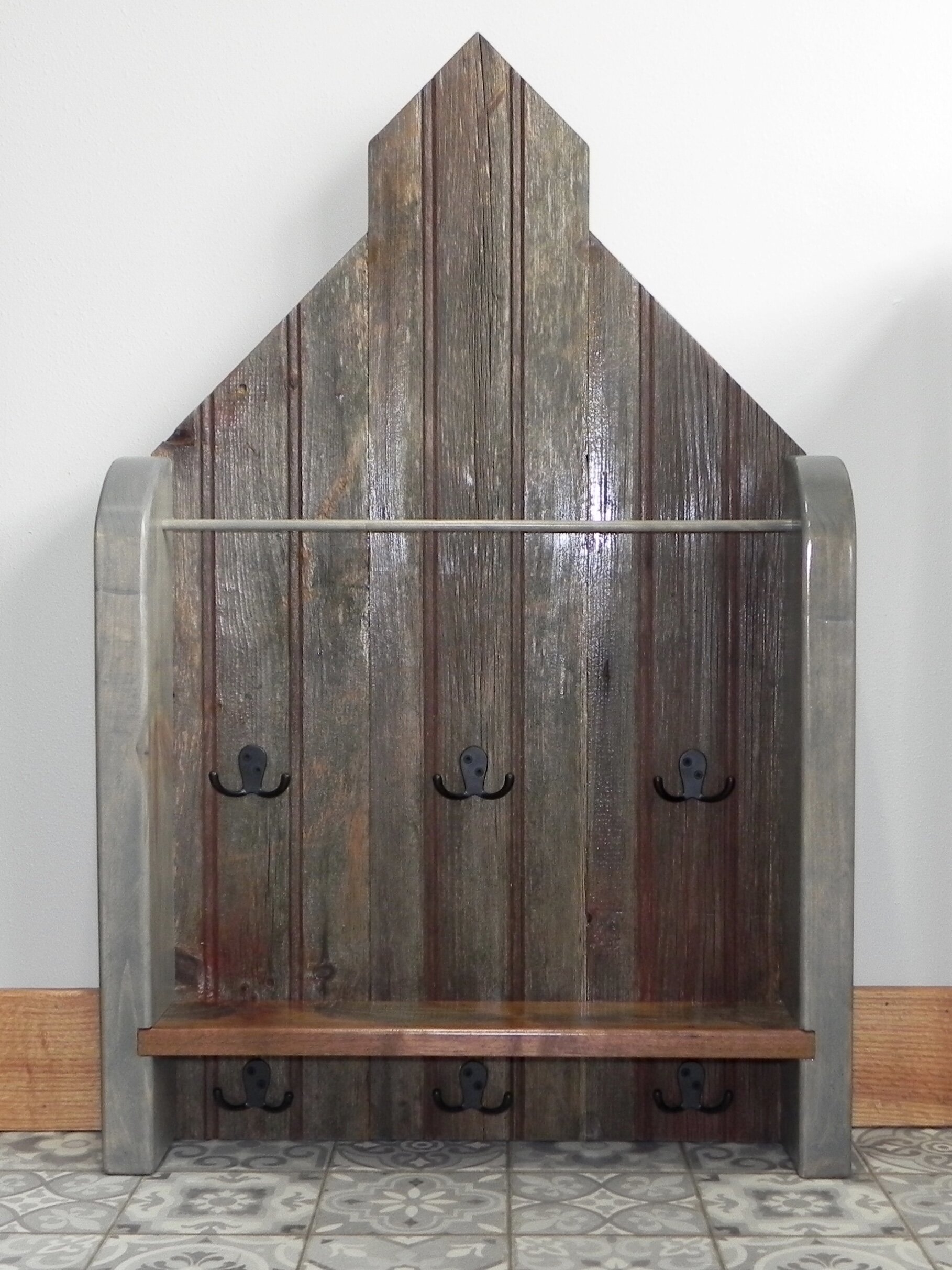 Entryway Barn-wood Wall Organizer