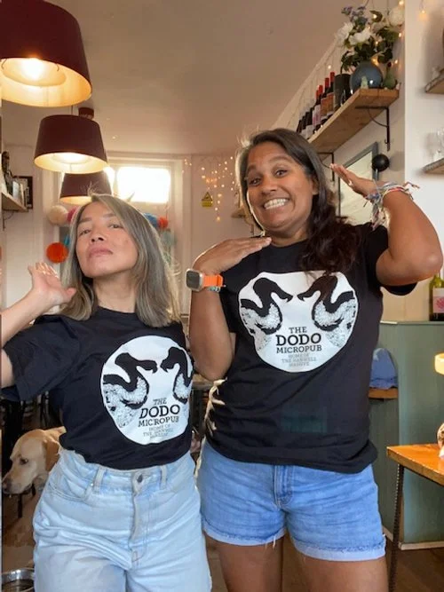 Dodo Micropub Merch 2023 Black.JPG