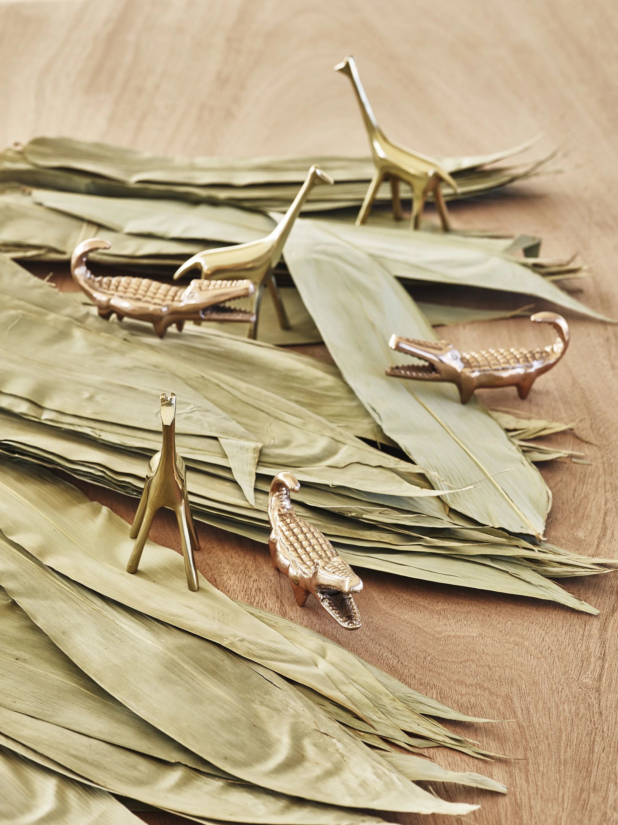 17_SS18_ring_holders_17.jpg