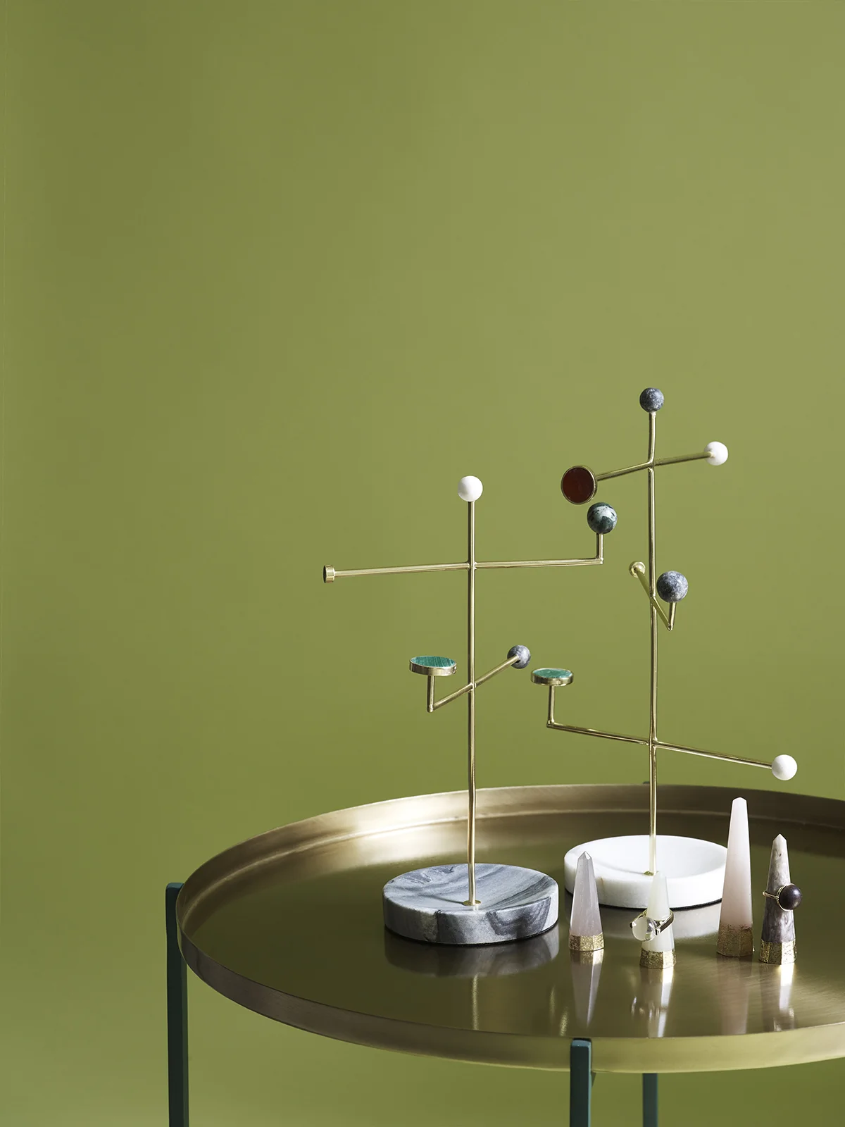 SHOT29_Jewellerystands.jpg