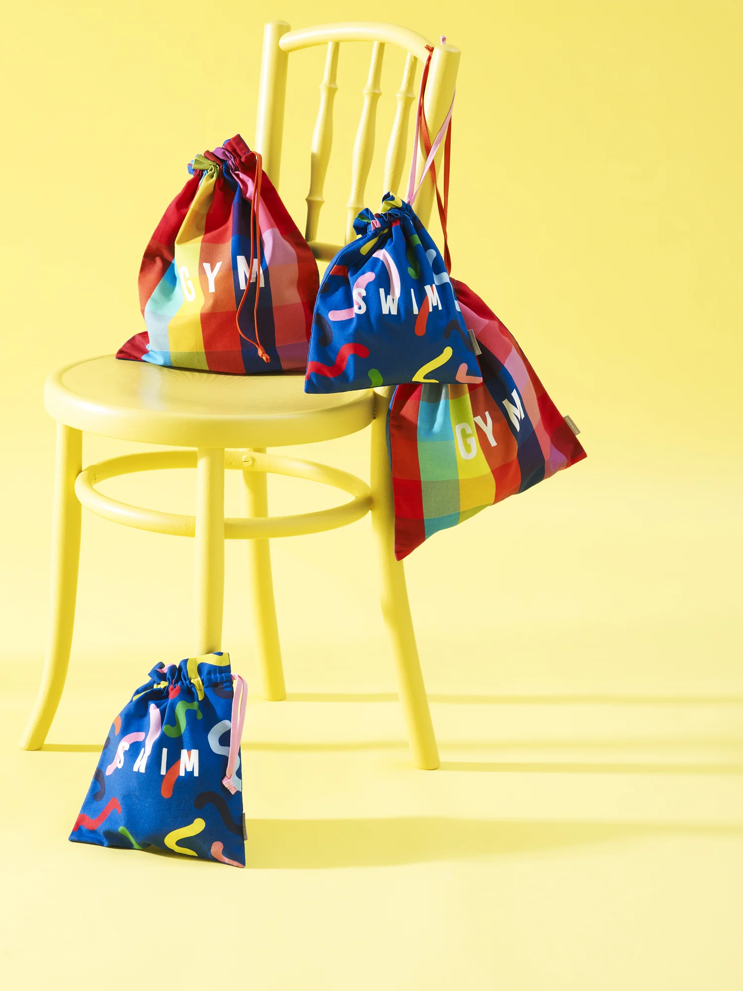 21 GYM AND SWIM BAGS_122.jpg