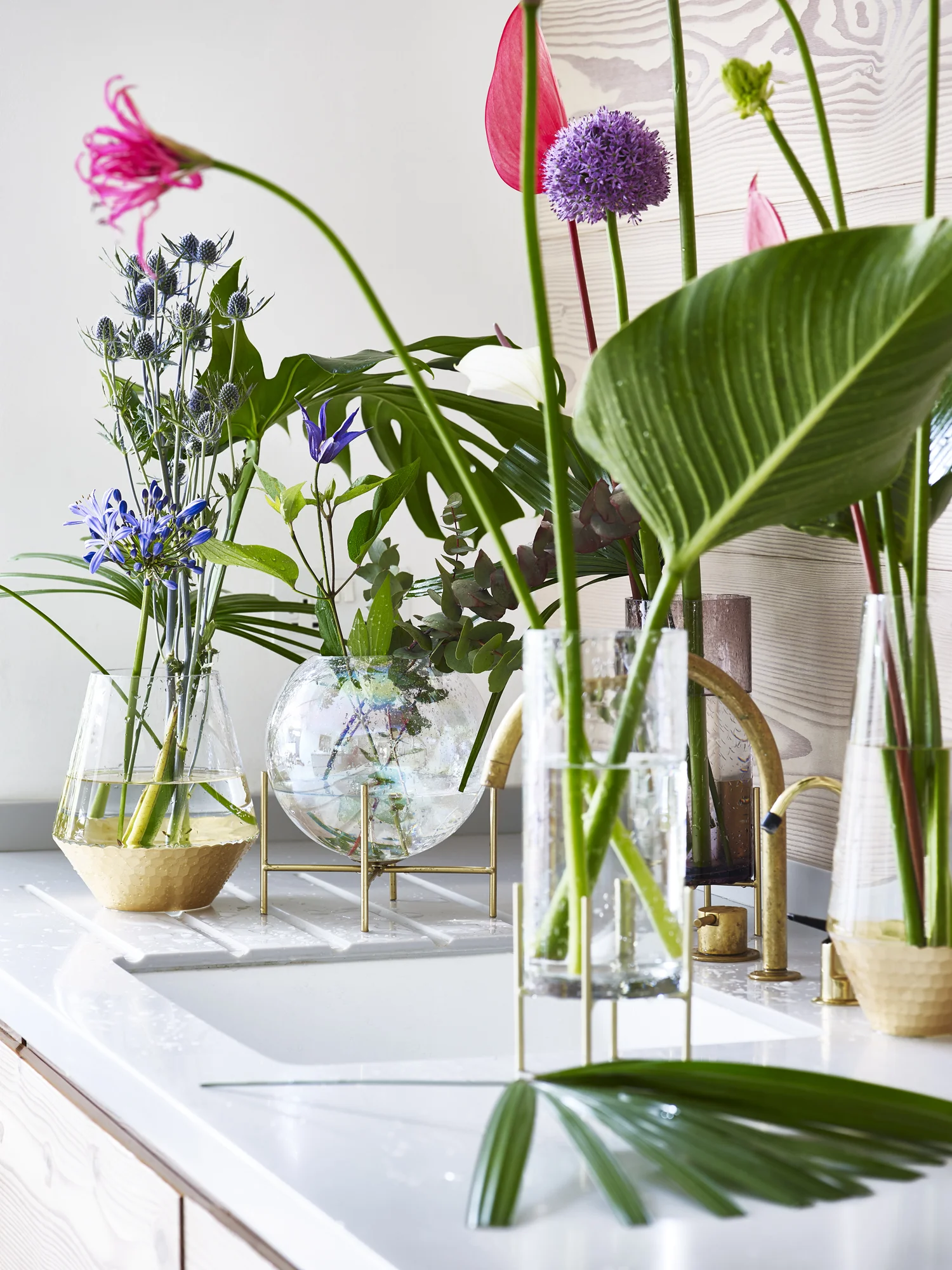 48_GLASS VASES_193.jpg