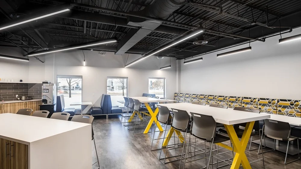 2580+Matheson+Blvd+1.jpg