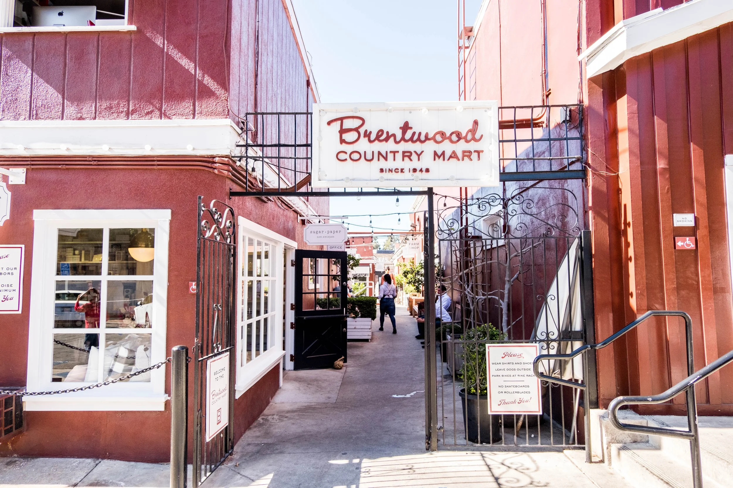 Brentwood Country Mart(02)