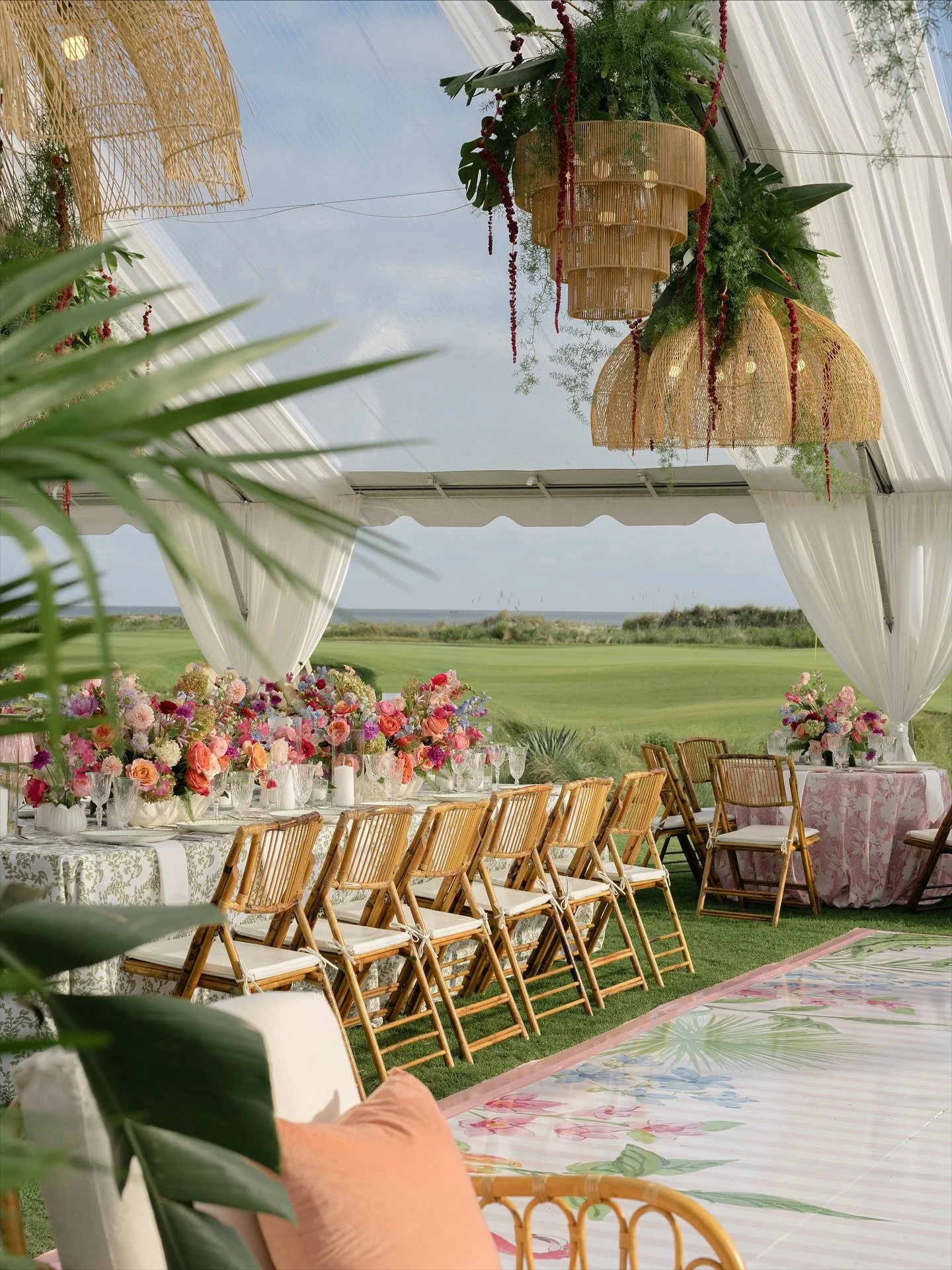 An unforgettable wedding at the Ocean Course, where bold tones, warm light, and a spirited ambiance came together with effortless grace.