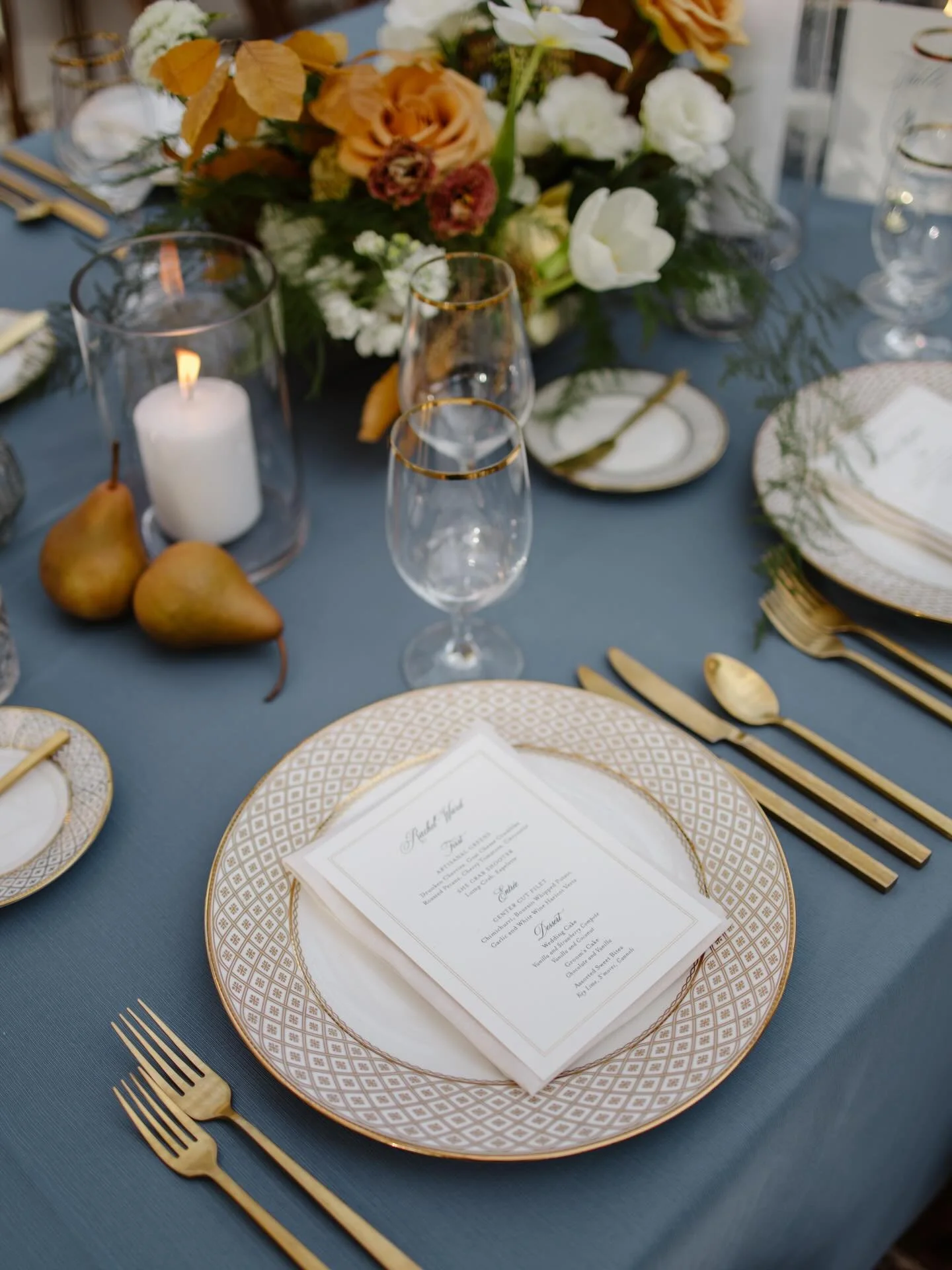 Crisp shades of blues blended harmoniously together with rich autumnal tones for Carolina + Cody&rsquo;s November wedding. 
.
.
.
Photo: @miamelin_photography 
Venue: @pphgevents 
Floral: @juniperjasminedesigns 
Lighting + Drape: @lit_charleston 
Ren