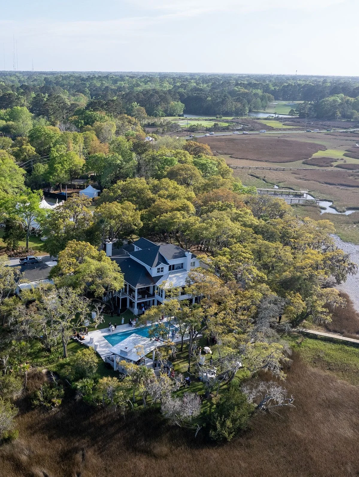 There&rsquo;s nothing quite like a backyard wedding in the Lowcountry.