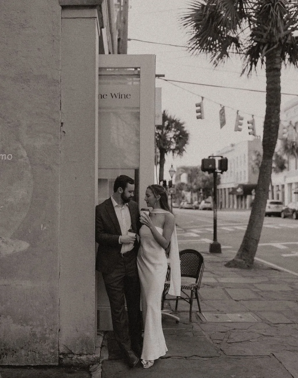A love like this as we kick off Valentine&rsquo;s Day week ✨ Bailey and Grant, you two make it look easy! 
.
.
.
Photo: @carrieelizabethphoto 

#charlestonwedding #acharlestonbride #charlestonbride #southernbride #engagement