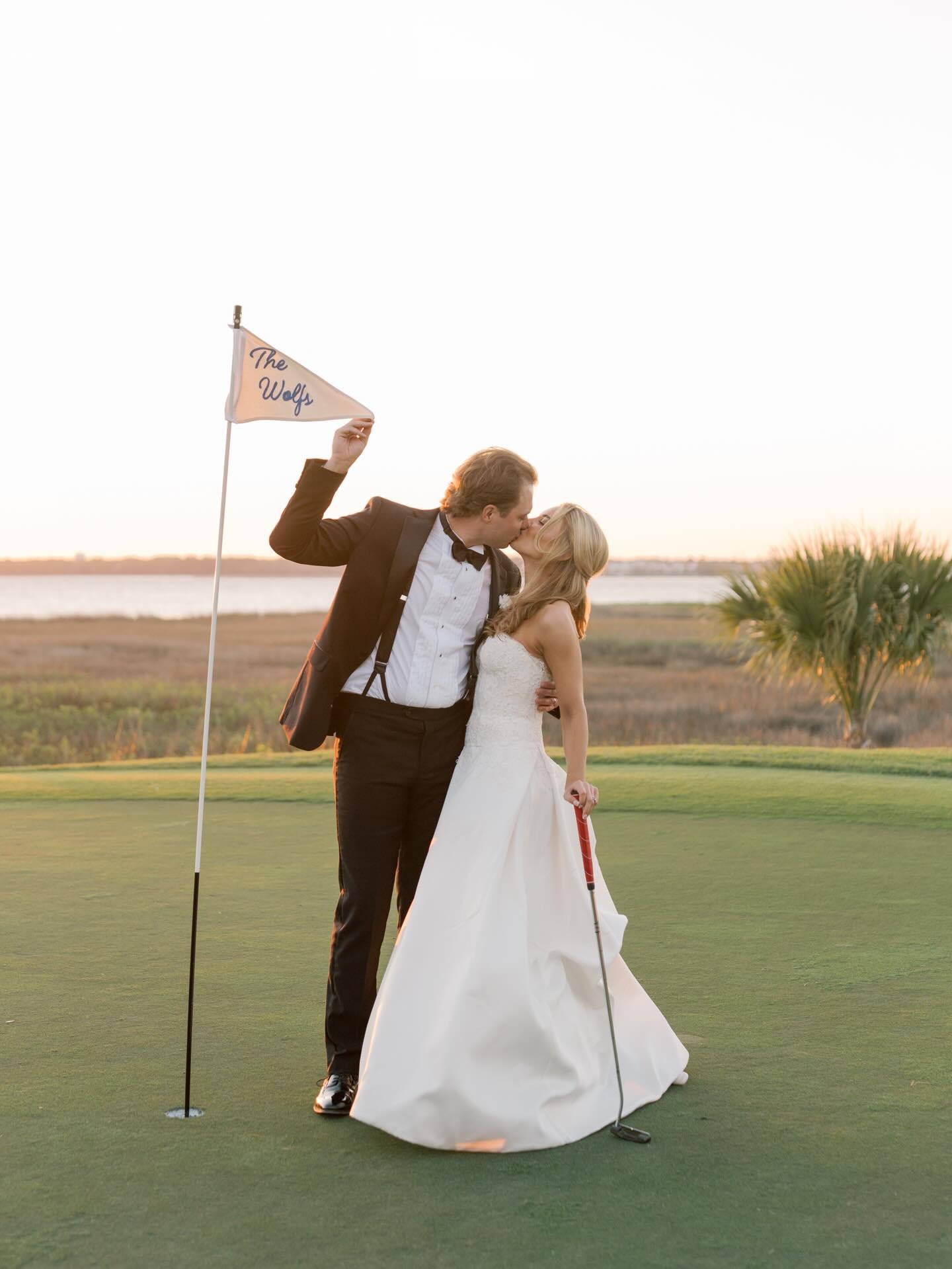 In honor of the Masters, take a look into elements of the game we&rsquo;ve thoughtfully layered into our past client designs!🏌🏻
.
.
.
Photo: @haleyfosterphoto, @aaronandjillian, @miamelin_photography, @virgilbunao, @annerhettphotography, @rebeccasi