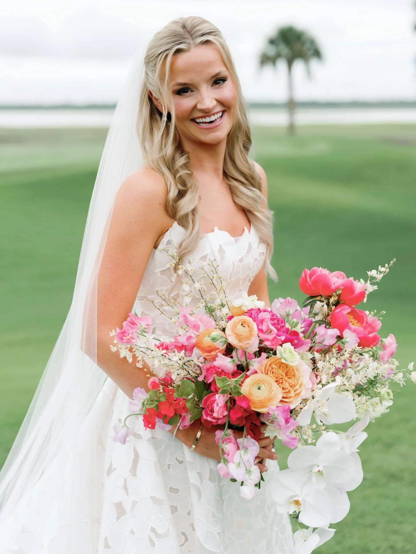 A moment for these fun Summer bouquets- between the orchids and peonies- what more could you ask for.