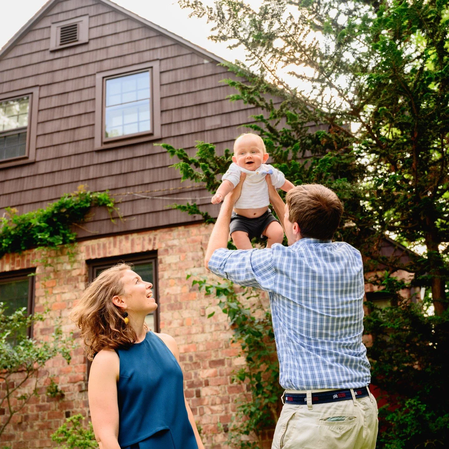 Happy Friday! 

One of my favorite moments from this Dobbs Ferry Family Session! 

Can't wait to start photographing families this spring/summer. Bring on the warmer weather! 😄☀

.
.
.
.
.
.
.
.
.
.
.
.
.
.
.
.
.
#fineartweddingphotographer #brookly