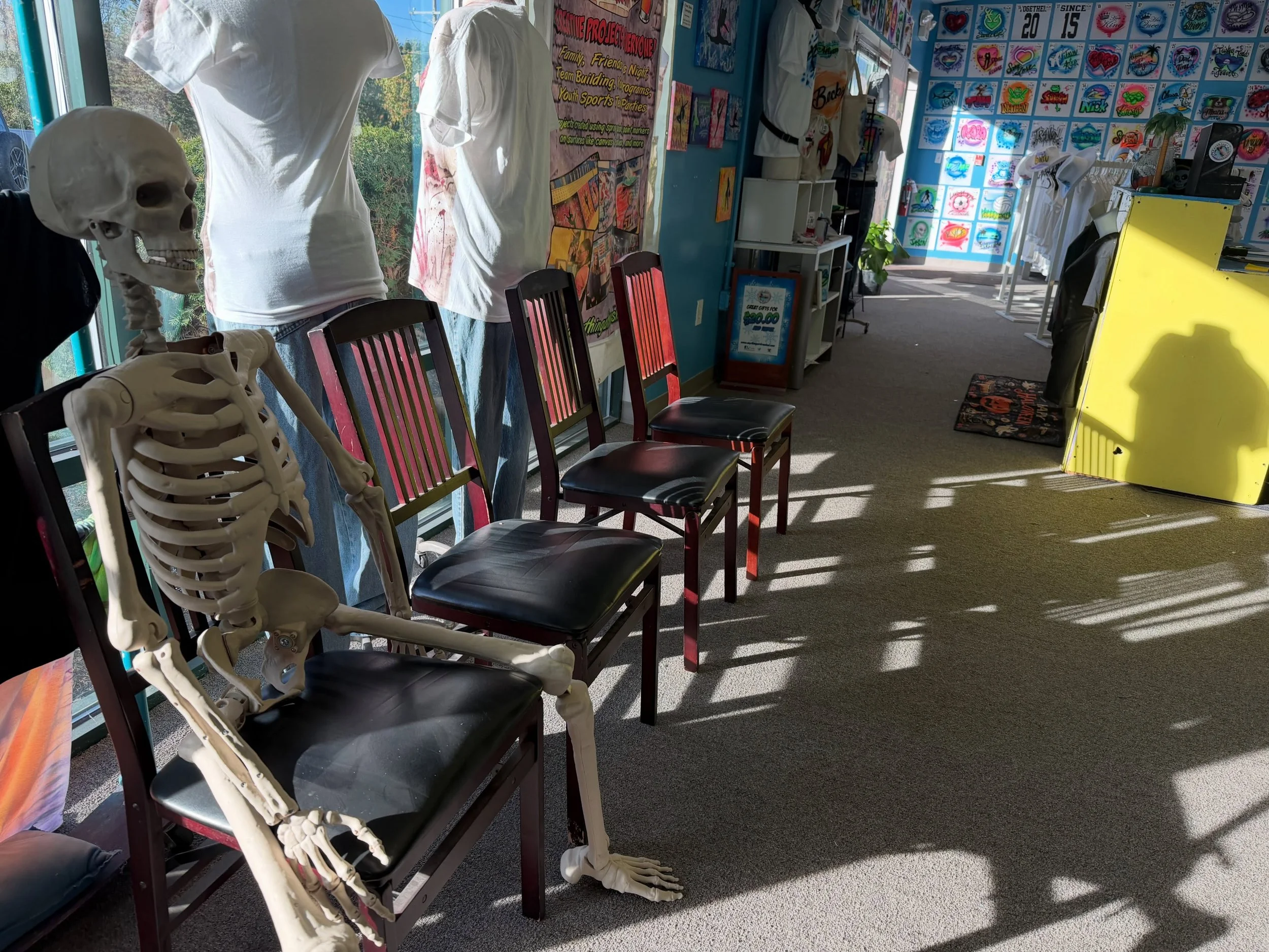 We are all set for a busy day of Halloween appointments tomorrow&hellip; this guy has been waiting forever!
.
.
.
#halloween #halloweenmakeup #airbrushartists #cincinnatihalloween #cincinnatiartists