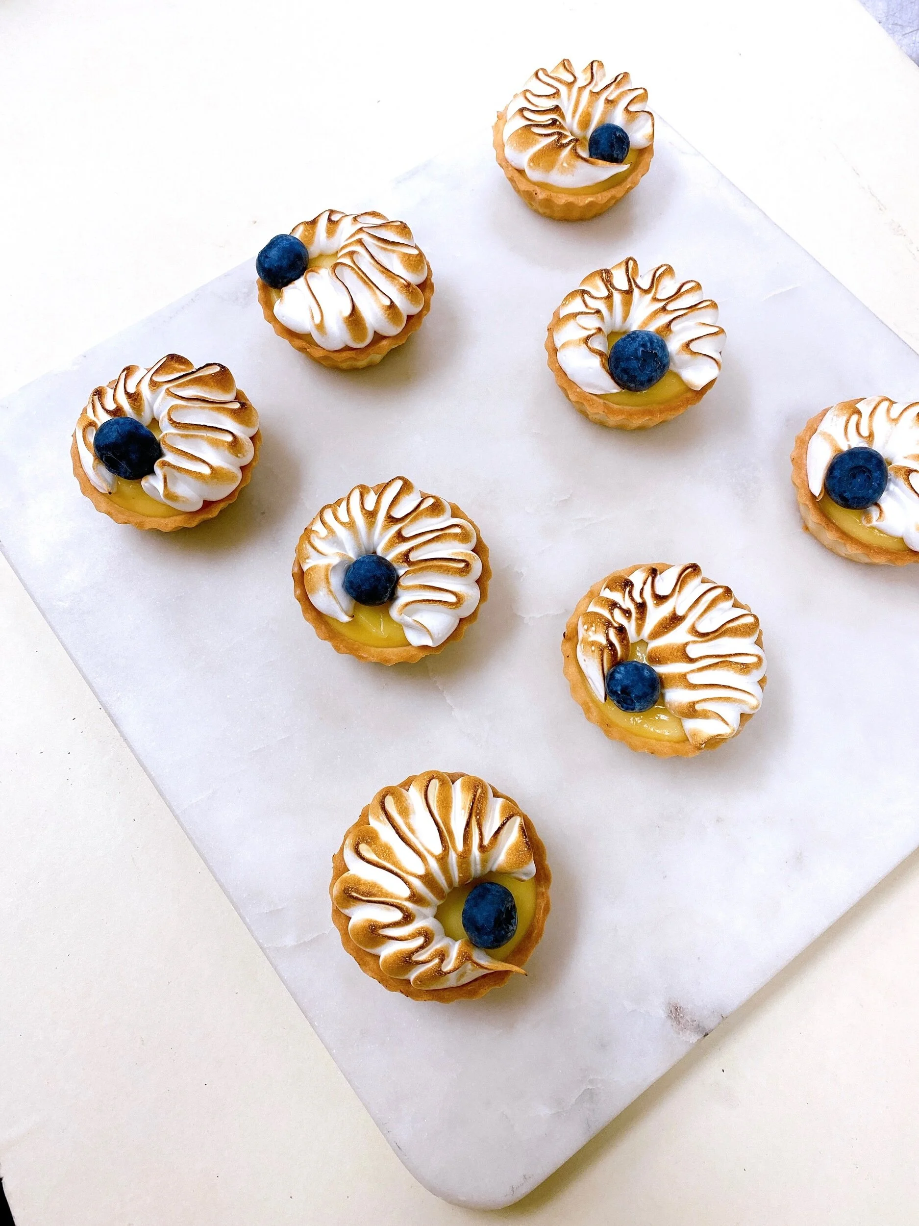 3E86B78C-C664-4088-9D86-84B63F059736