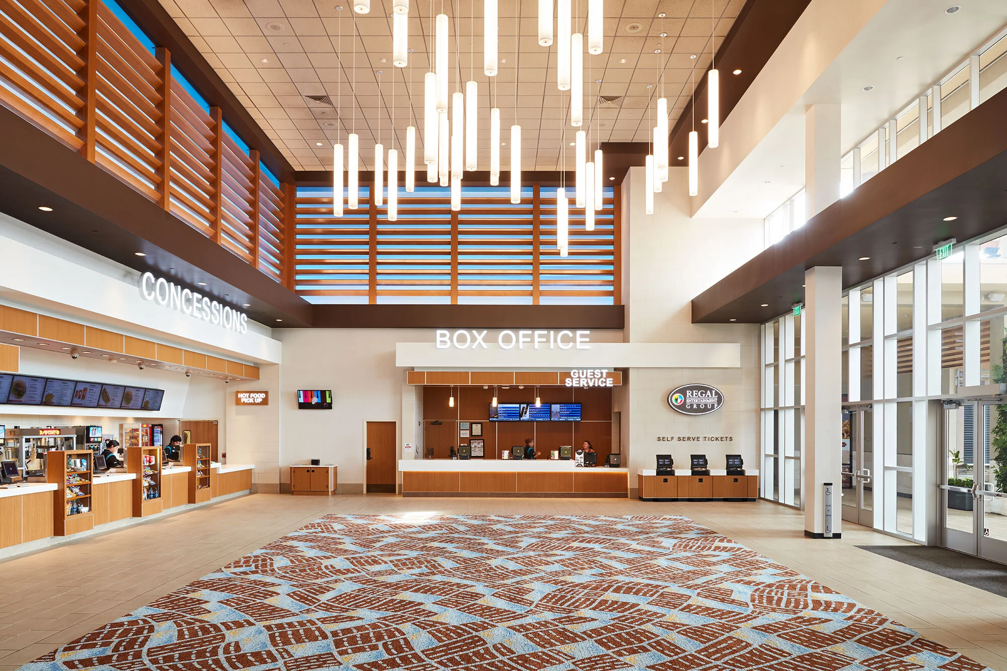 Regal Kapolei 12 — MacNaughton