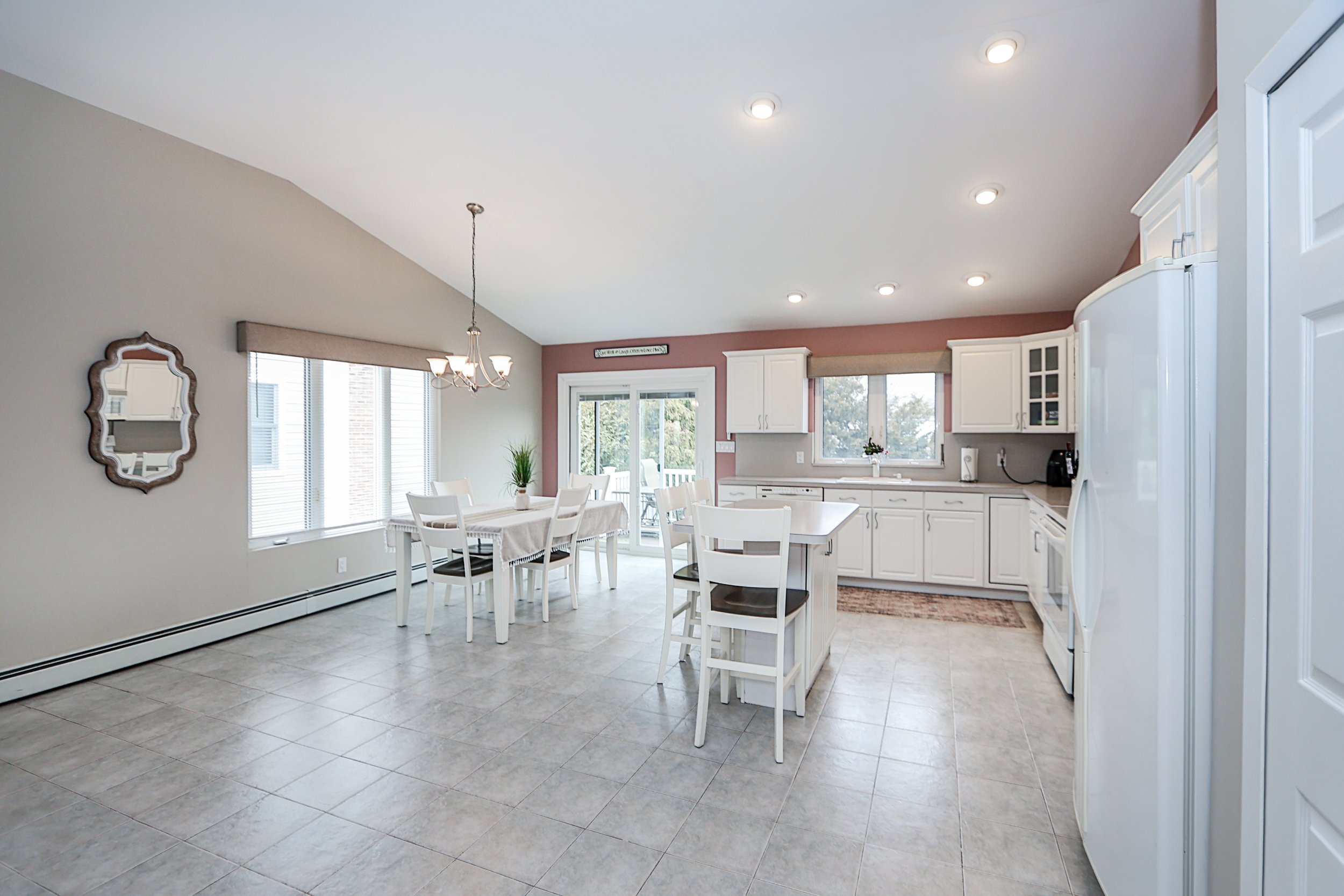 1817 Gardenia Ave, Merrick 24.JPG