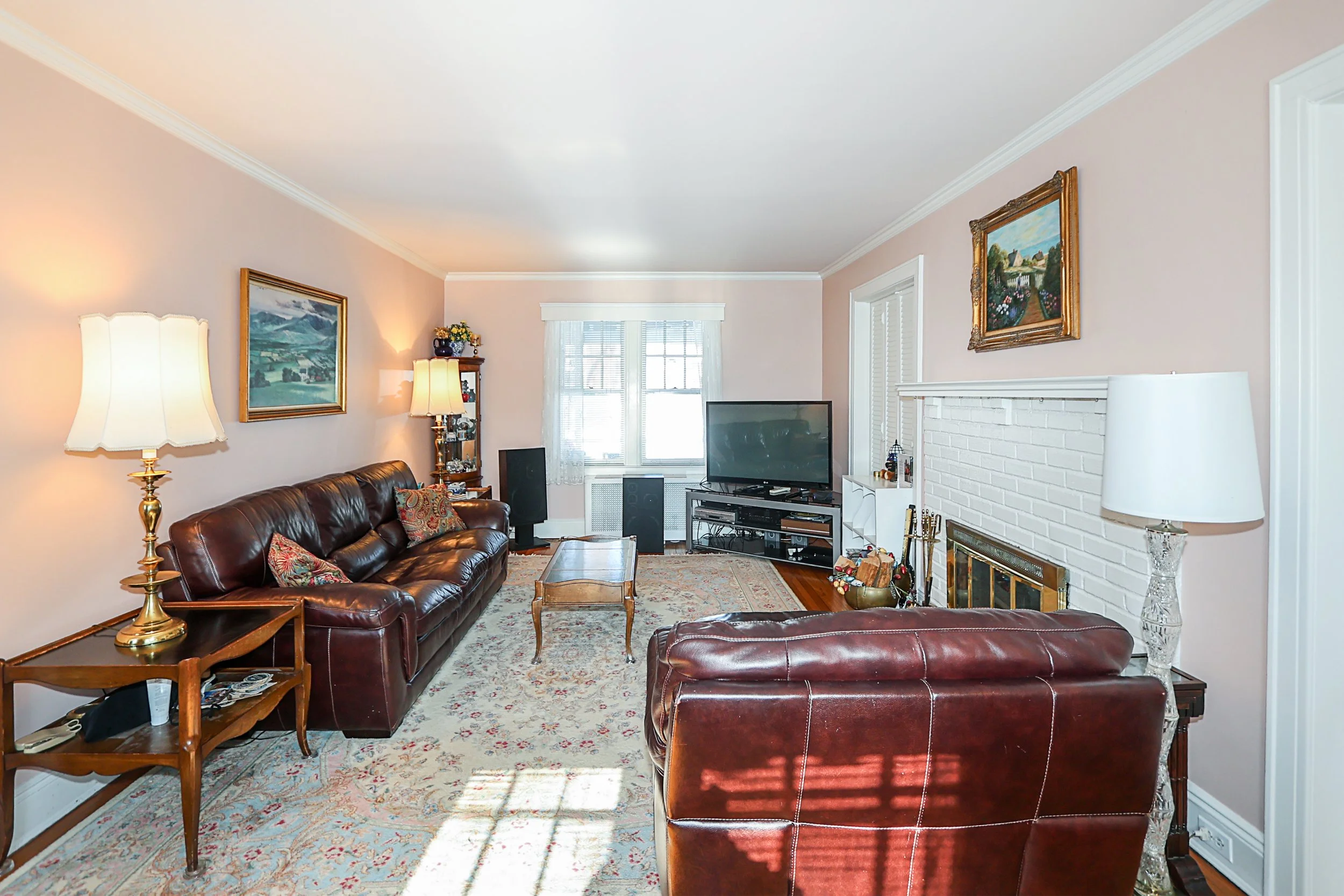 71 Beechwood Ave, Manhasset 7.JPG