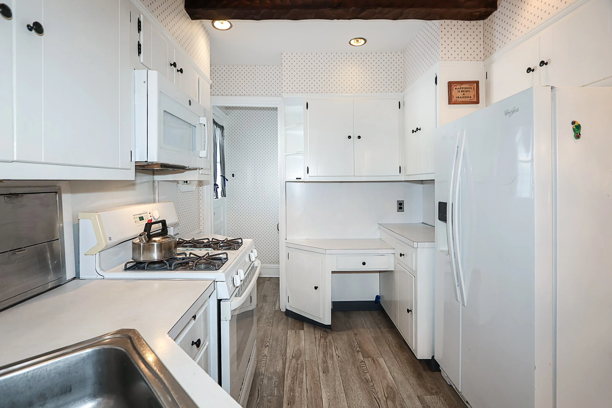 71 Beechwood Ave, Manhasset 16.JPG