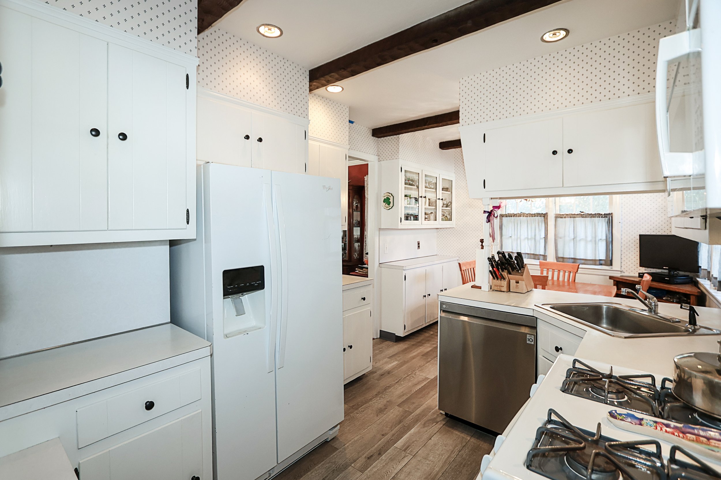 71 Beechwood Ave, Manhasset 17.JPG