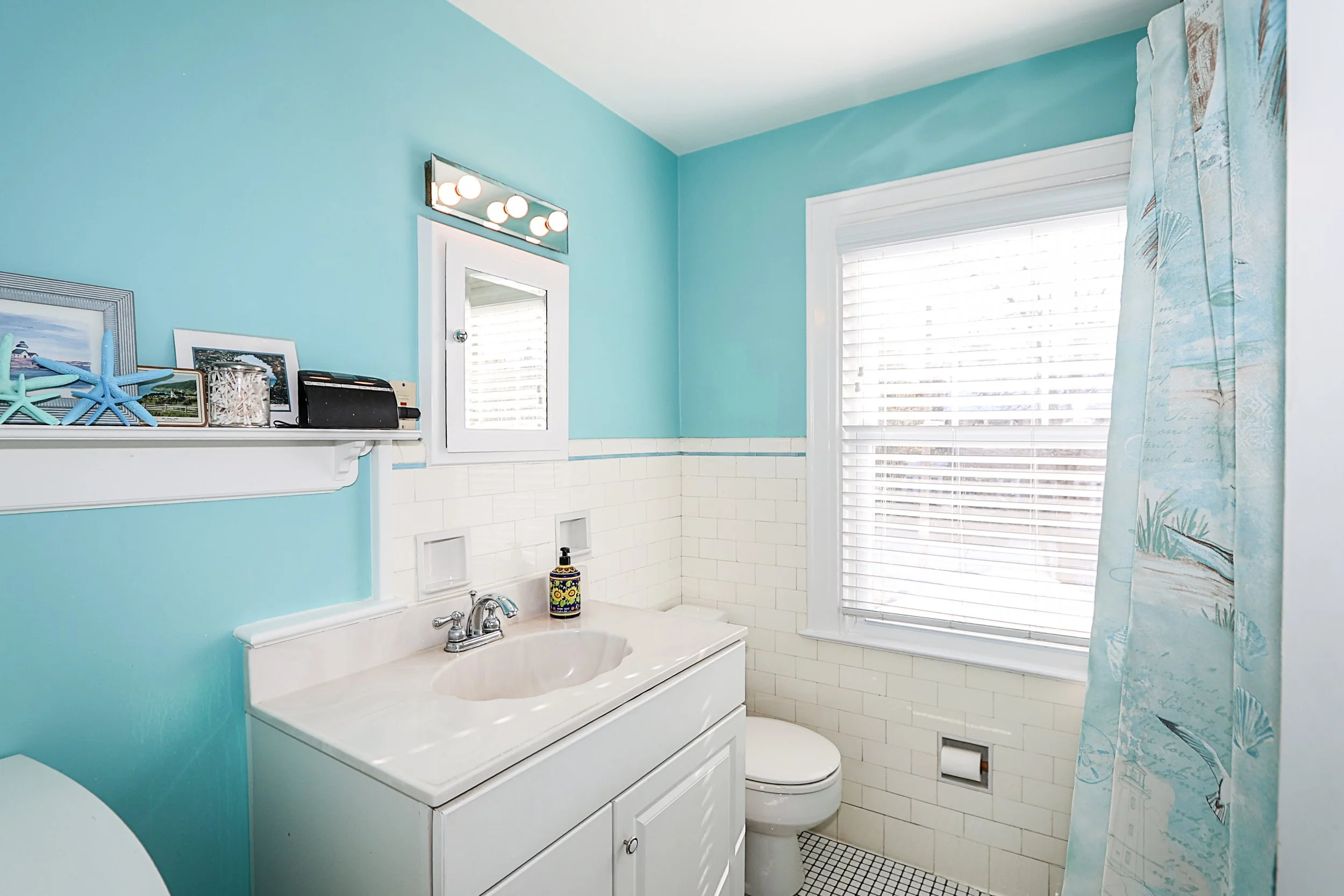 71 Beechwood Ave, Manhasset 25.JPG