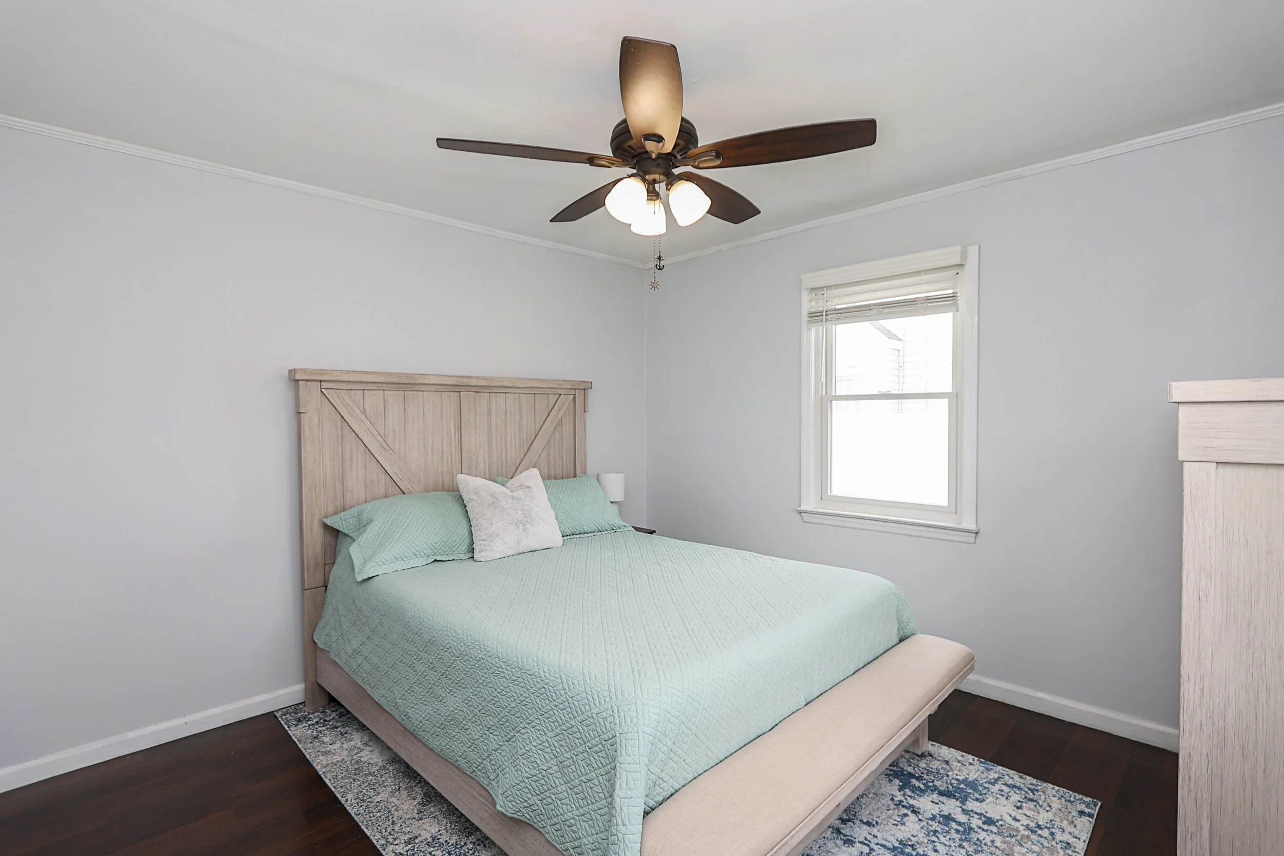 2667 Riverside Ave, Merrick 14.JPG