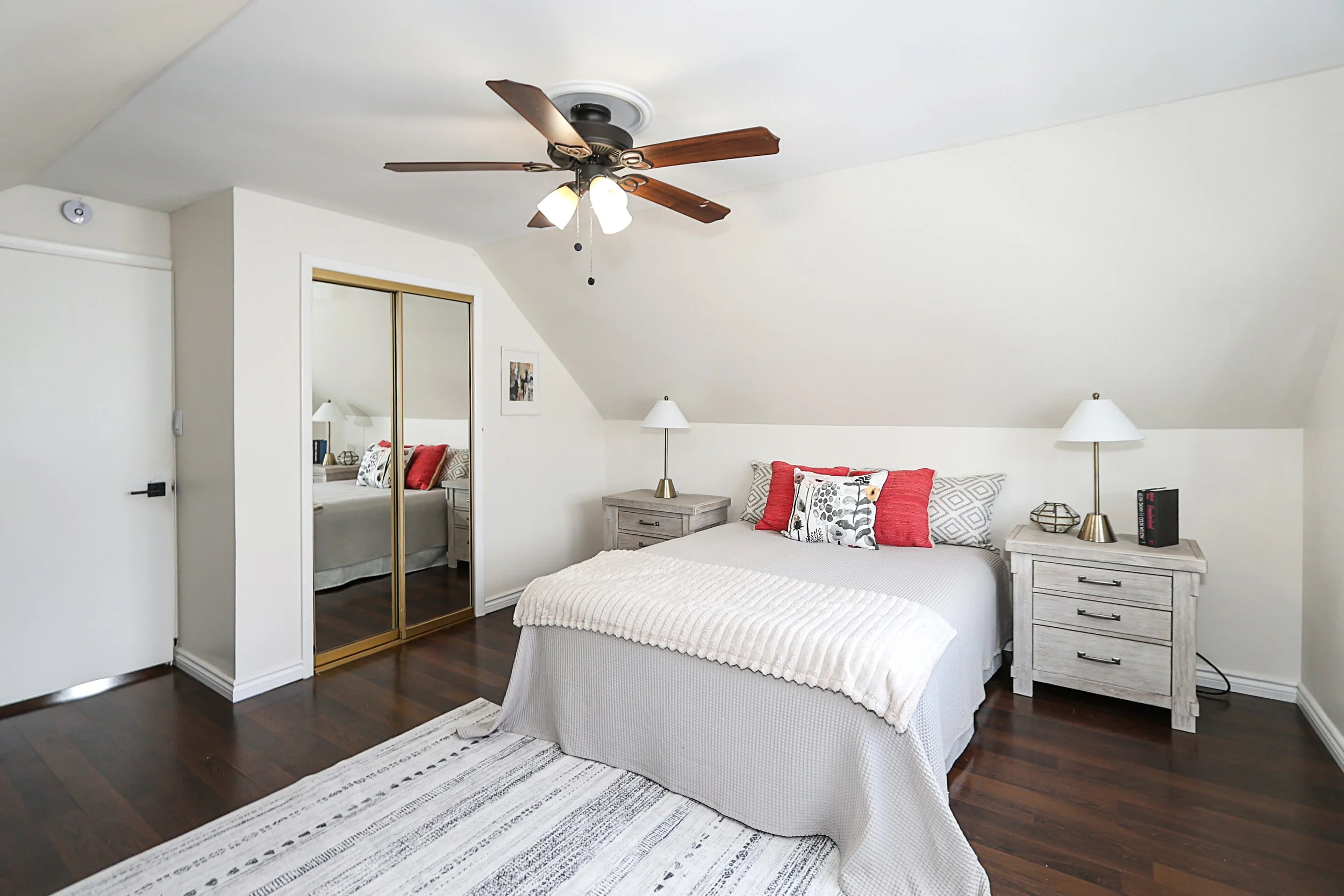 2667 Riverside Ave, Merrick 19.JPG