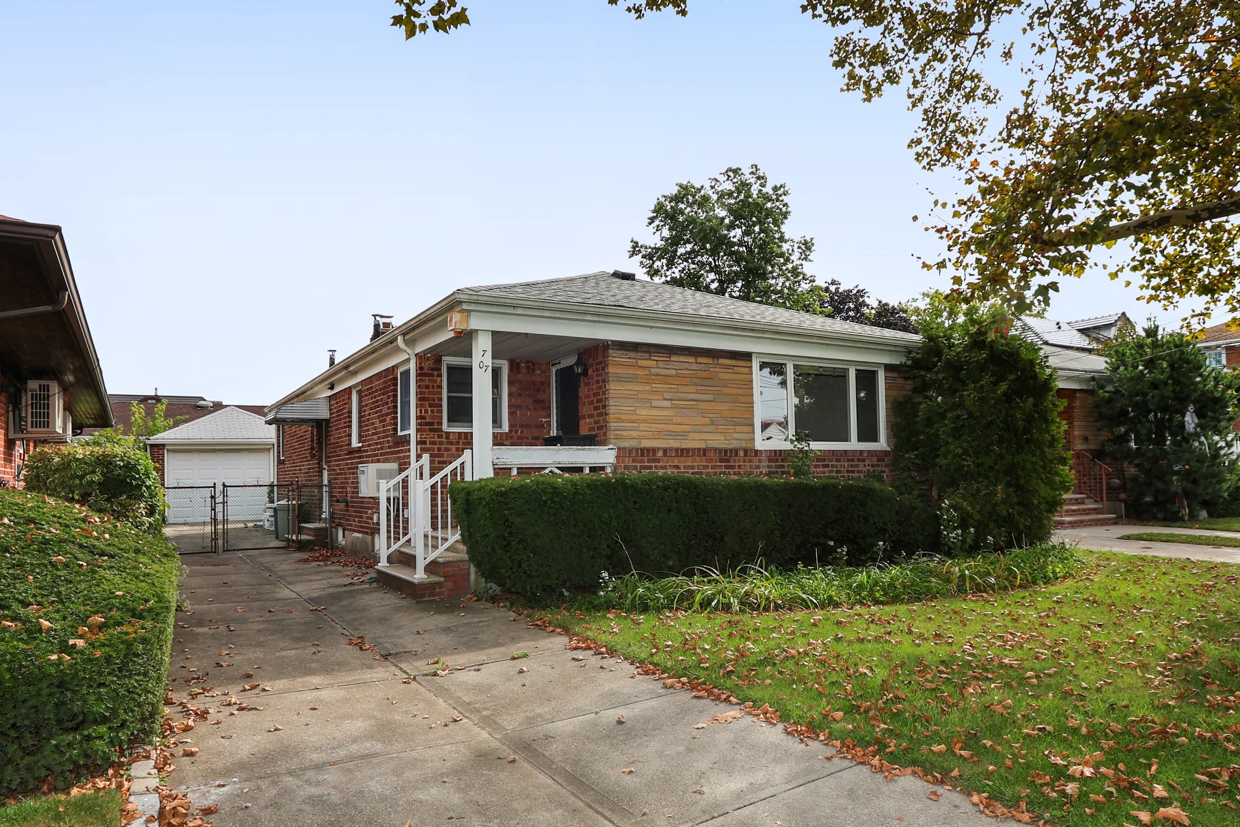 7-07 147th St, Whitestone 1.JPG