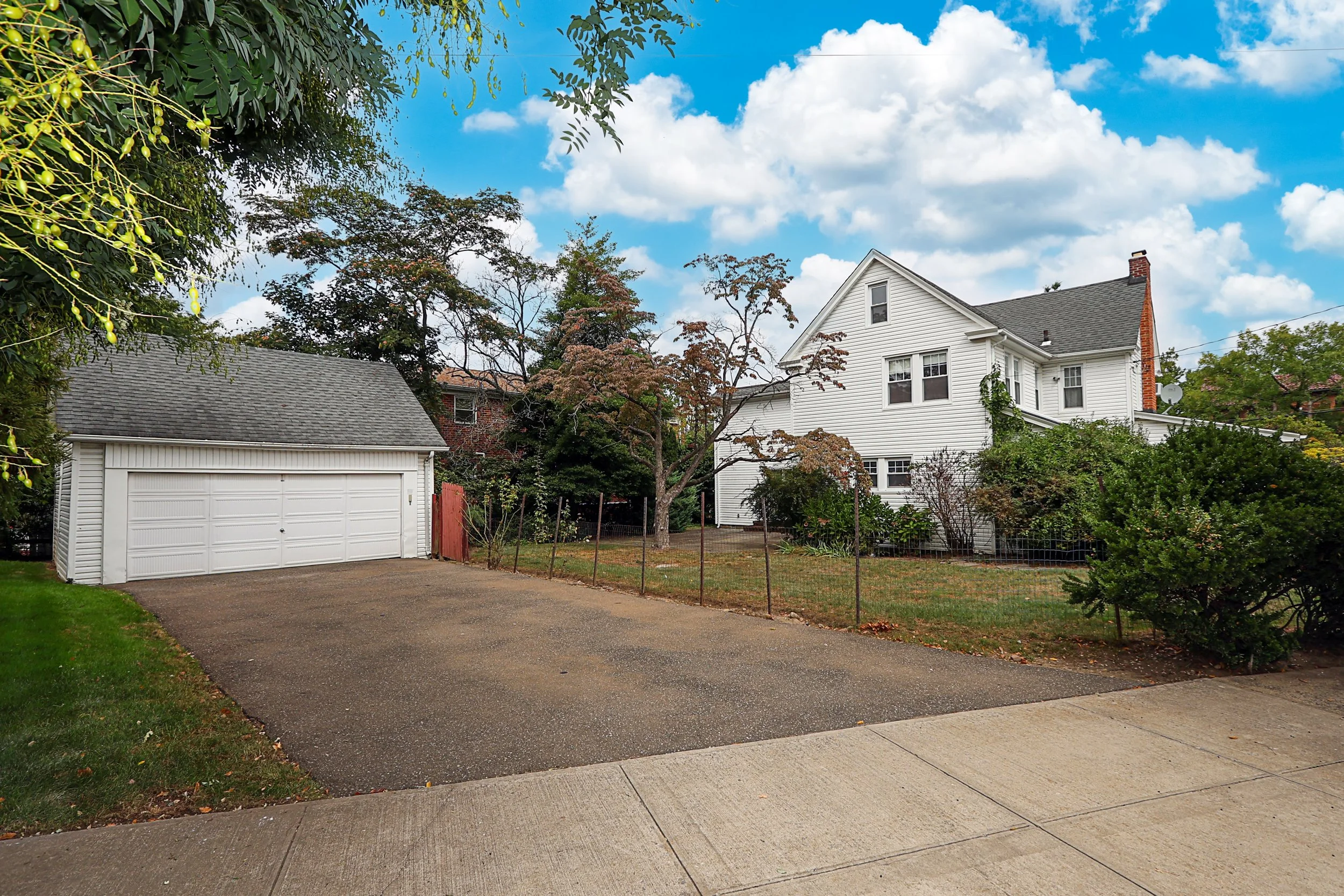 52-50 Little Neck Pkwy, Little Neck 1.JPG