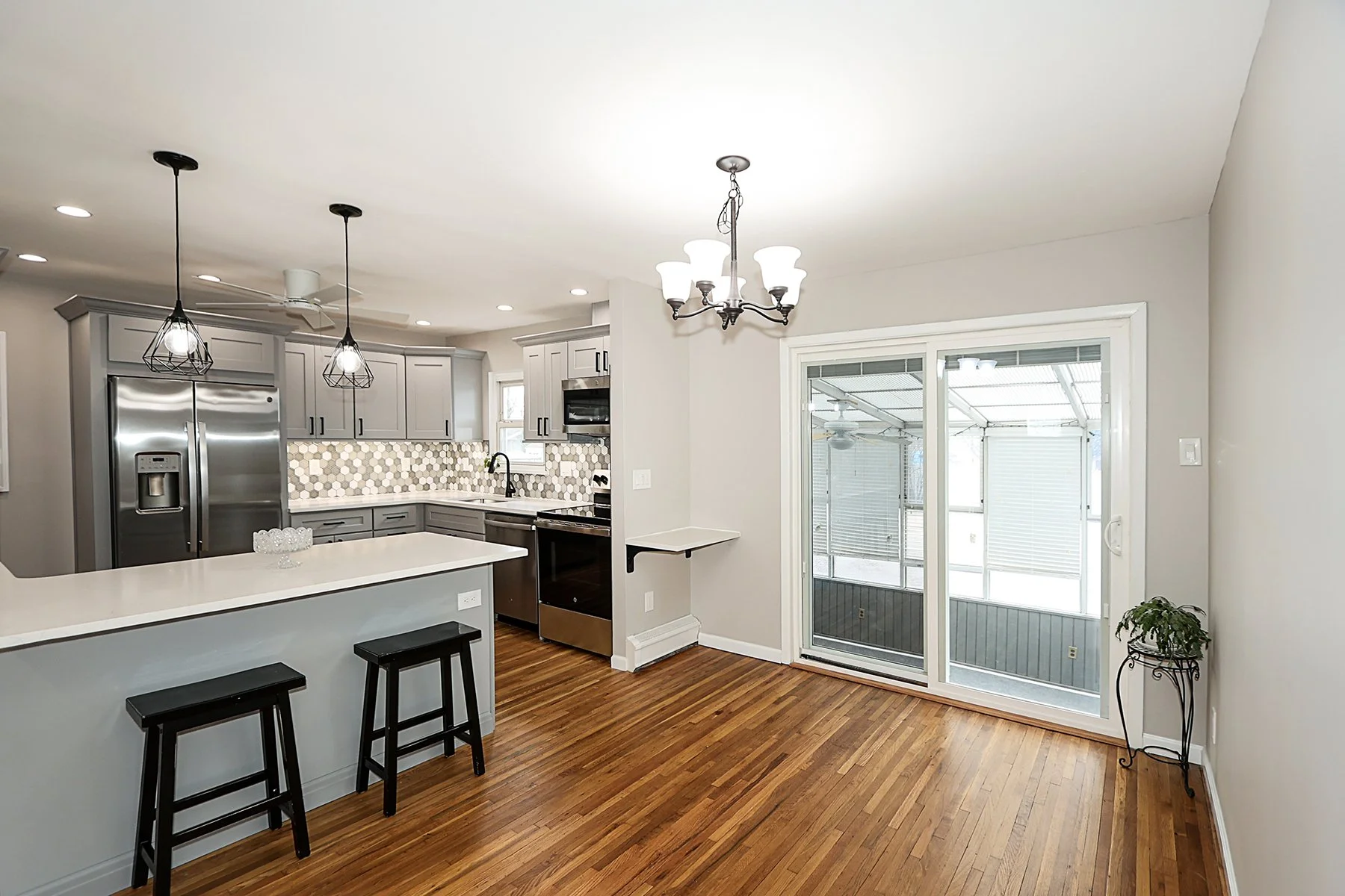 2102 Longfellow Ave, East Meadow 8.JPG