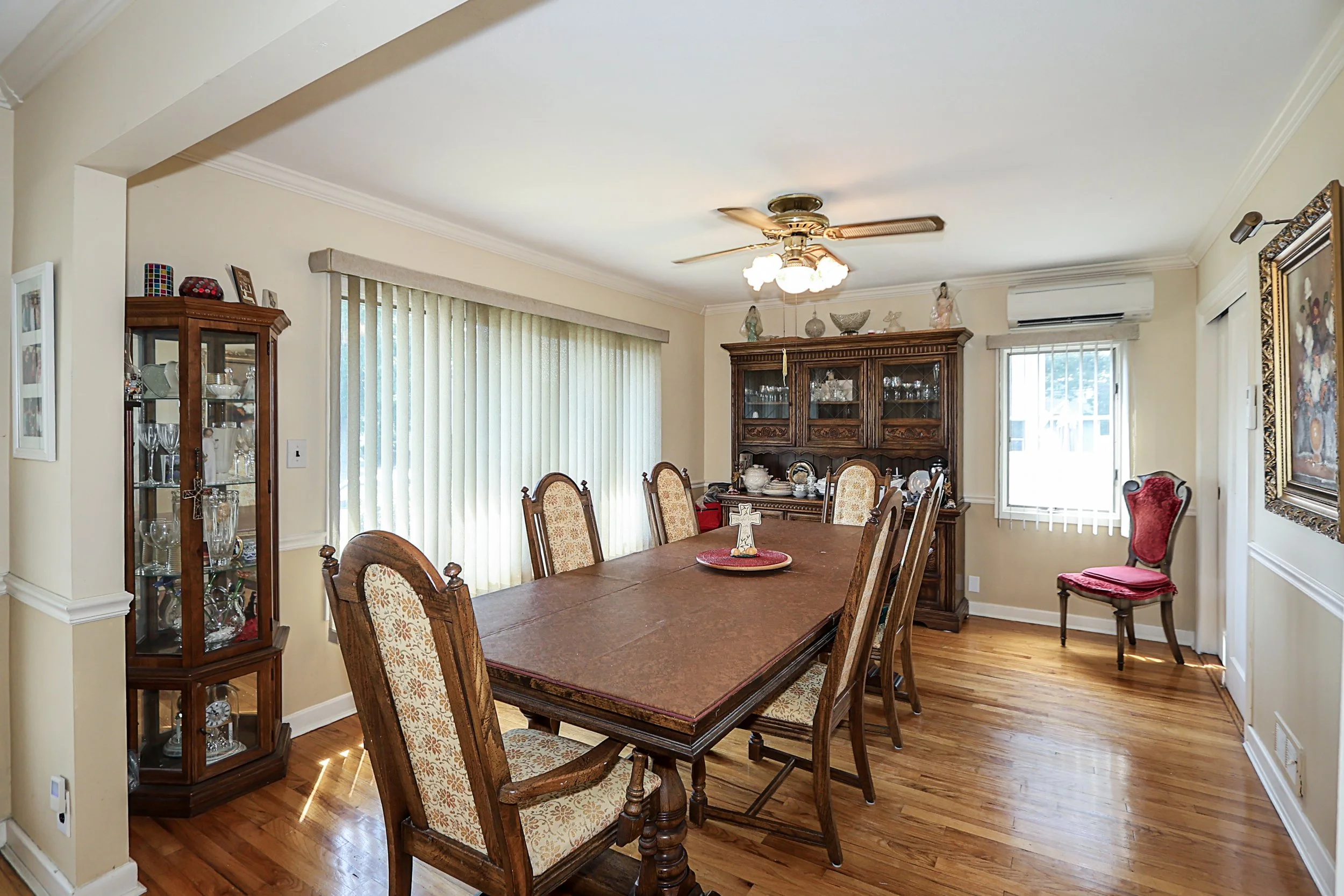1600 Irving Ct, North Bellmore 8.JPG