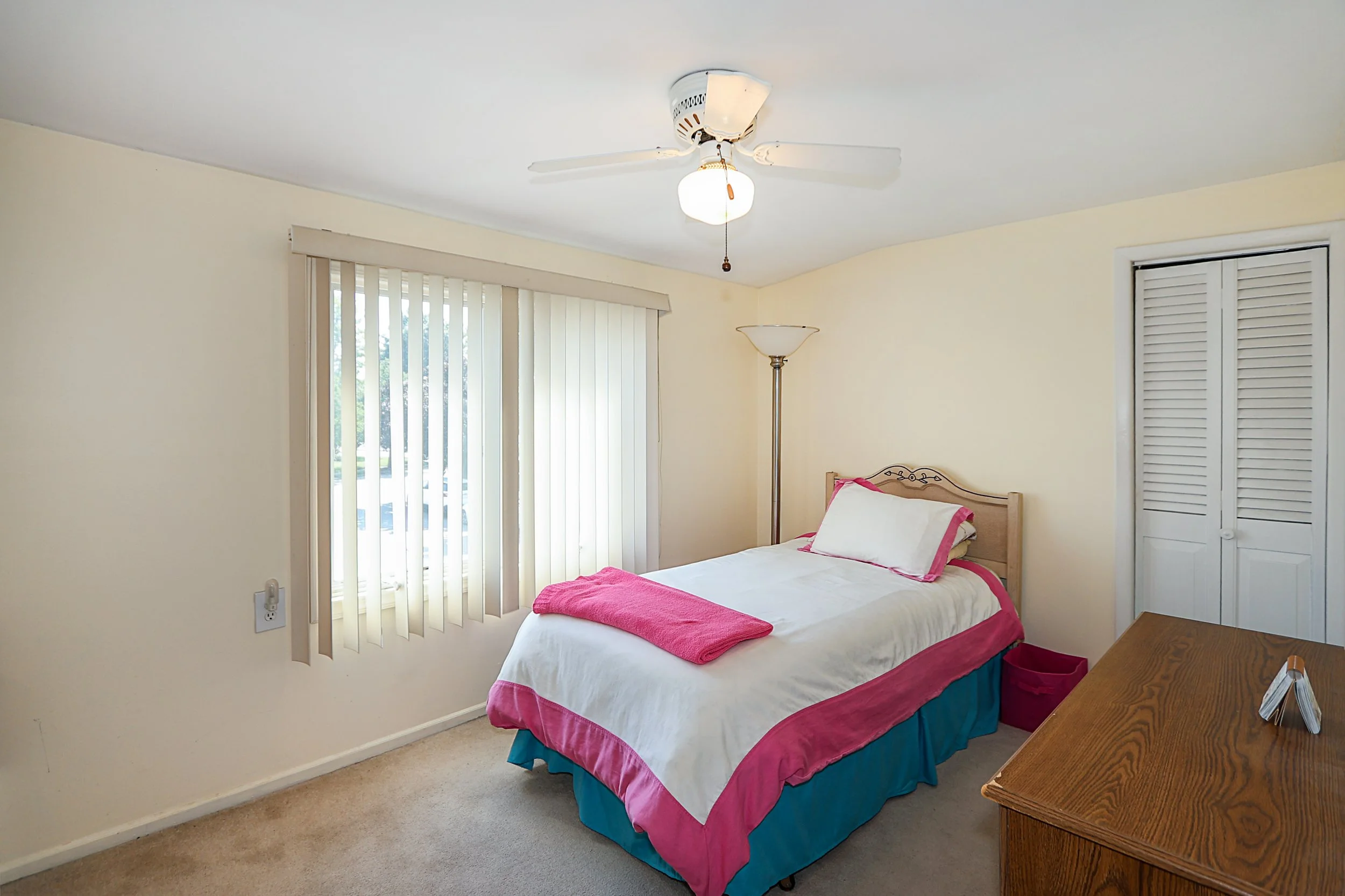 1600 Irving Ct, North Bellmore 24.JPG
