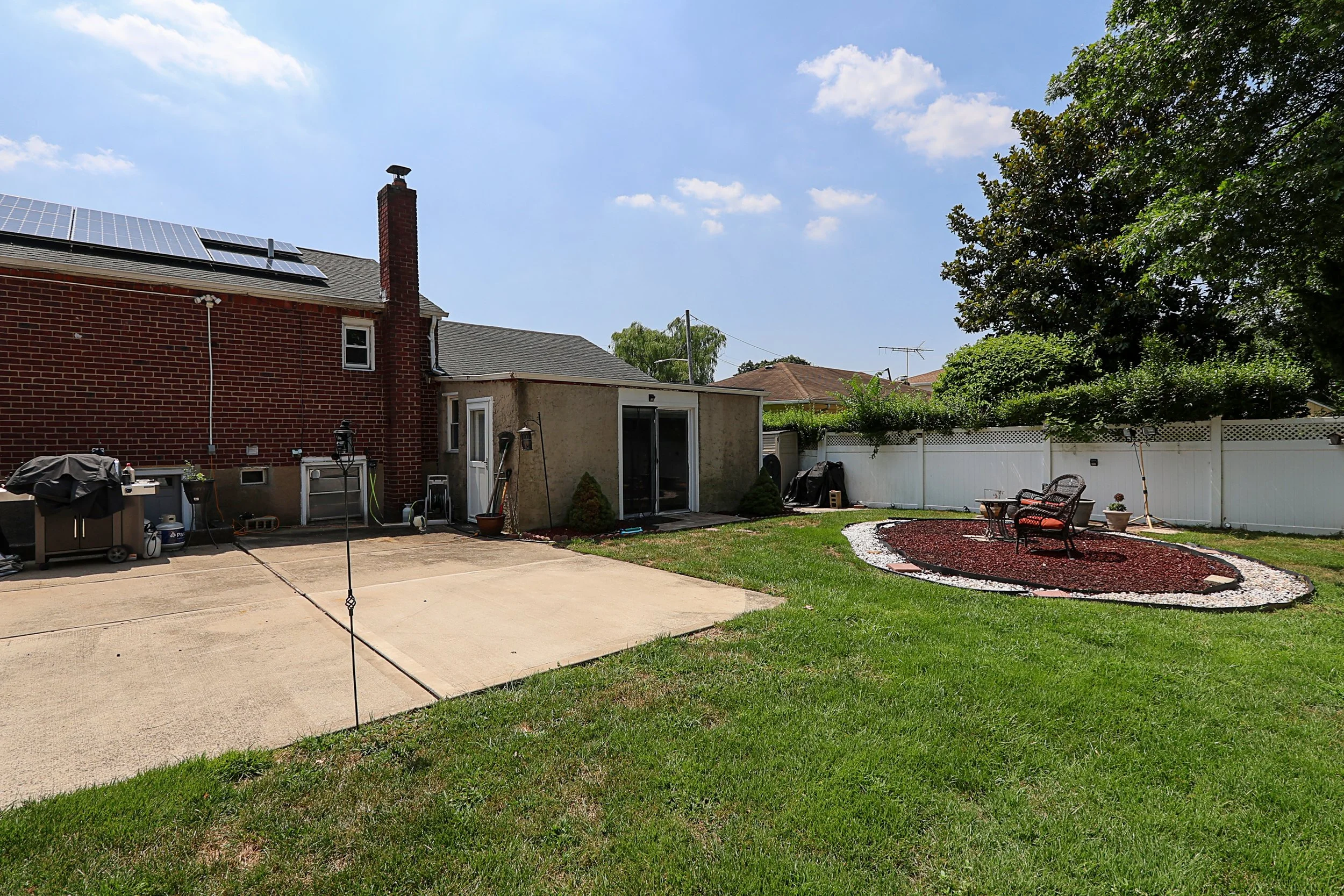 50 Kingston Ave, Floral Park 28.JPG