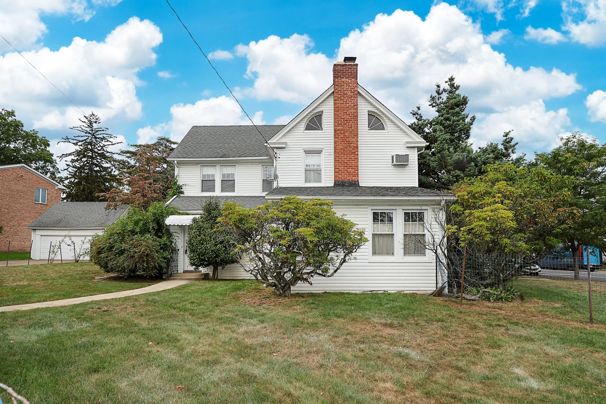 52-50 Little Neck Pkwy, Little Neck 2.JPG
