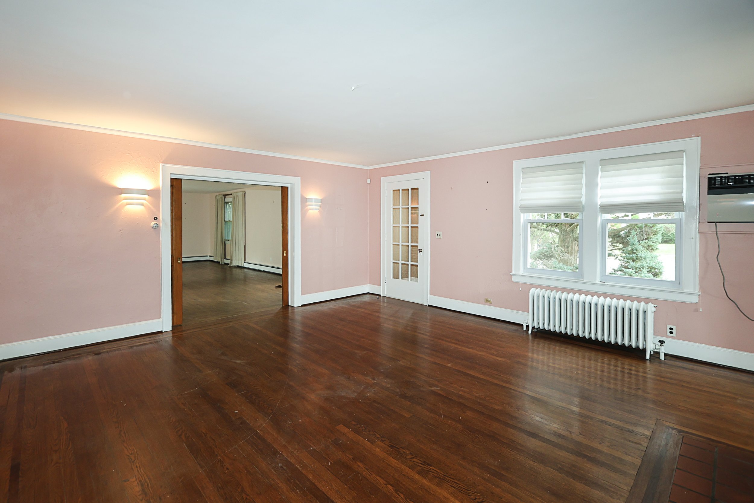 52-50 Little Neck Pkwy, Little Neck 9.JPG