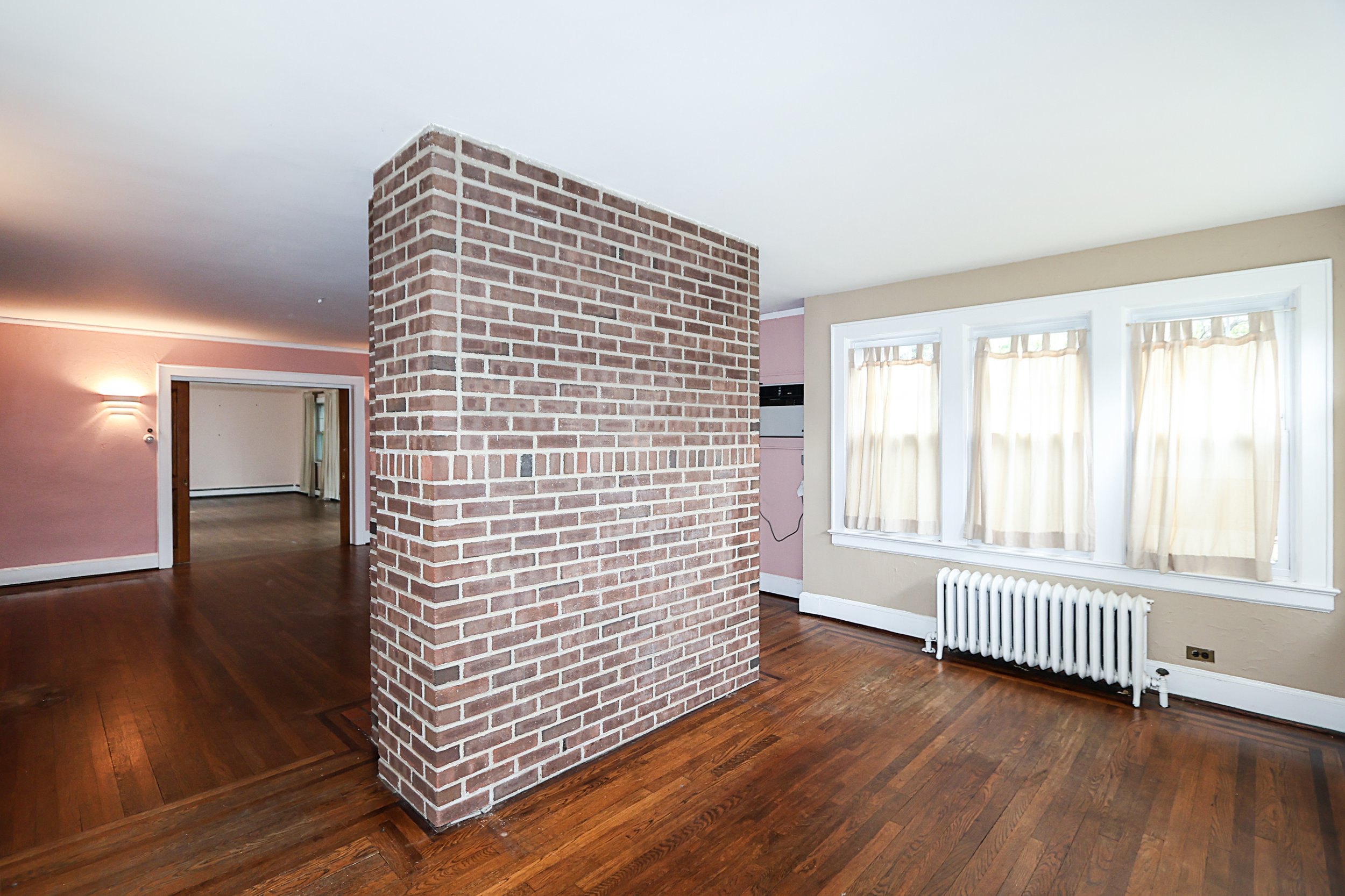 52-50 Little Neck Pkwy, Little Neck 12.JPG