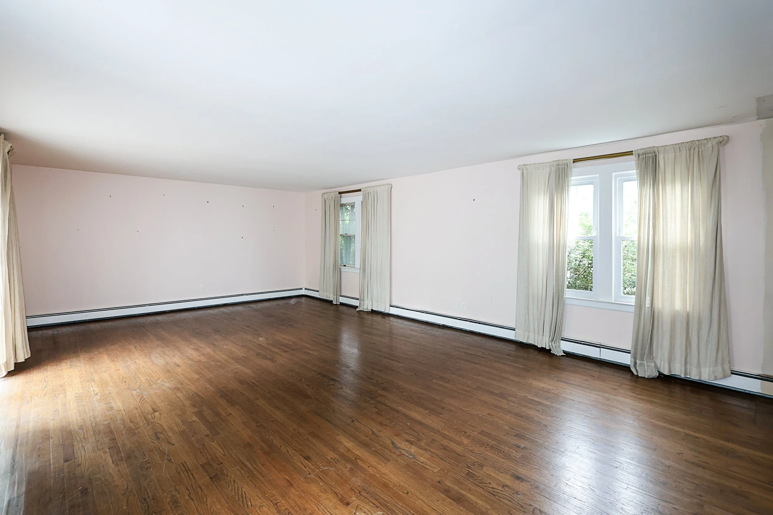 52-50 Little Neck Pkwy, Little Neck 13.JPG