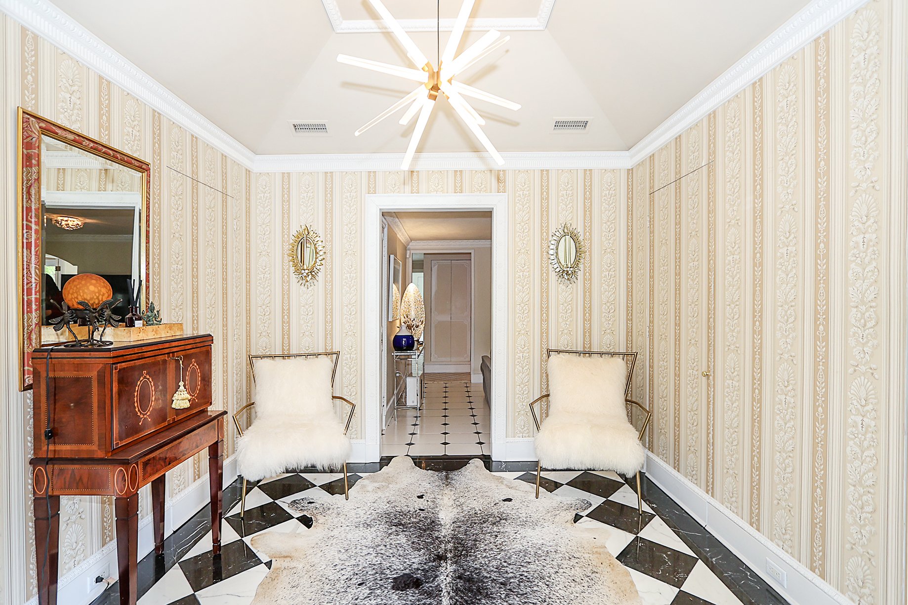 45 Holiday Blvd, Center Moriches 6.JPG