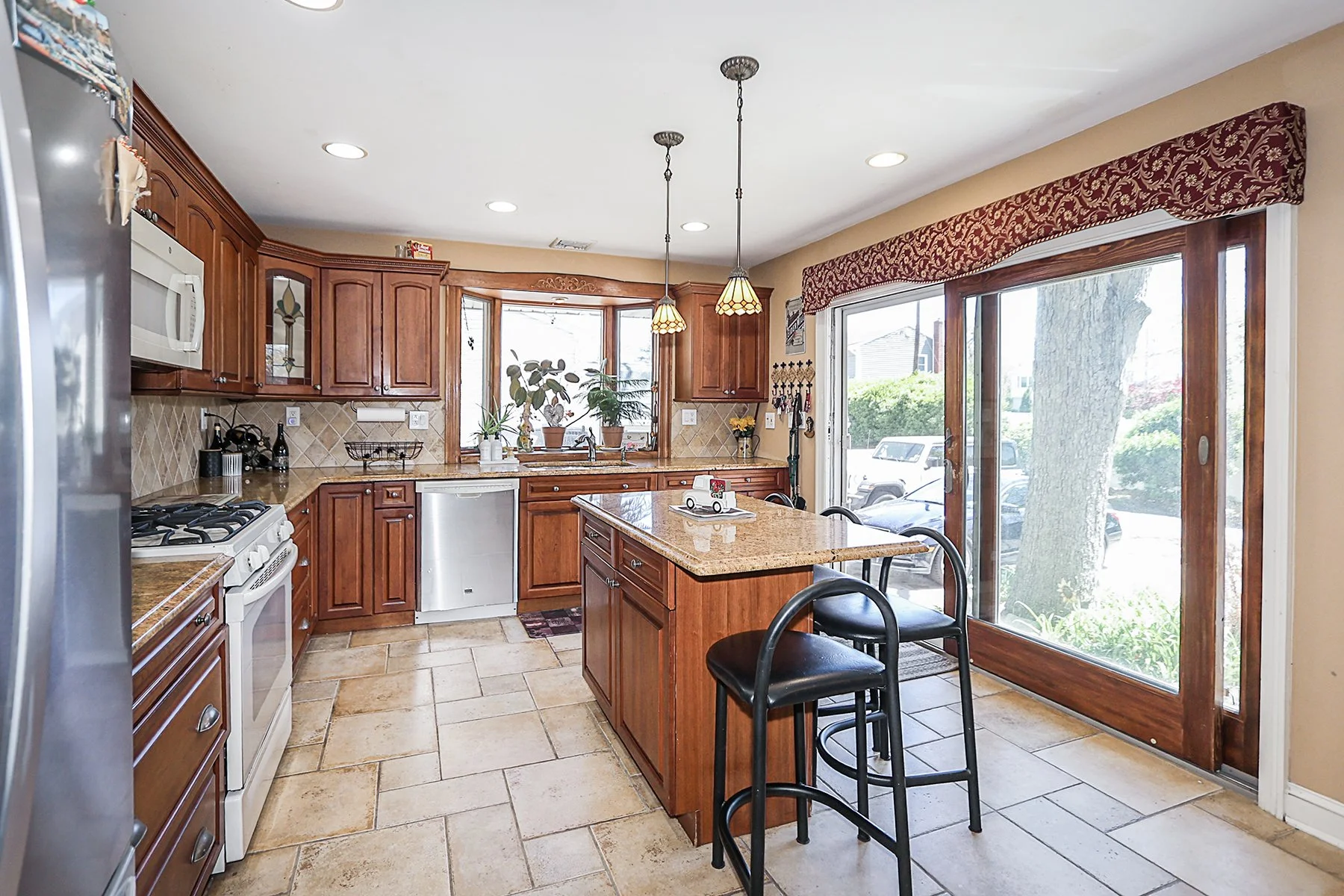 2036 Dow Ave, Merrick 15.JPG