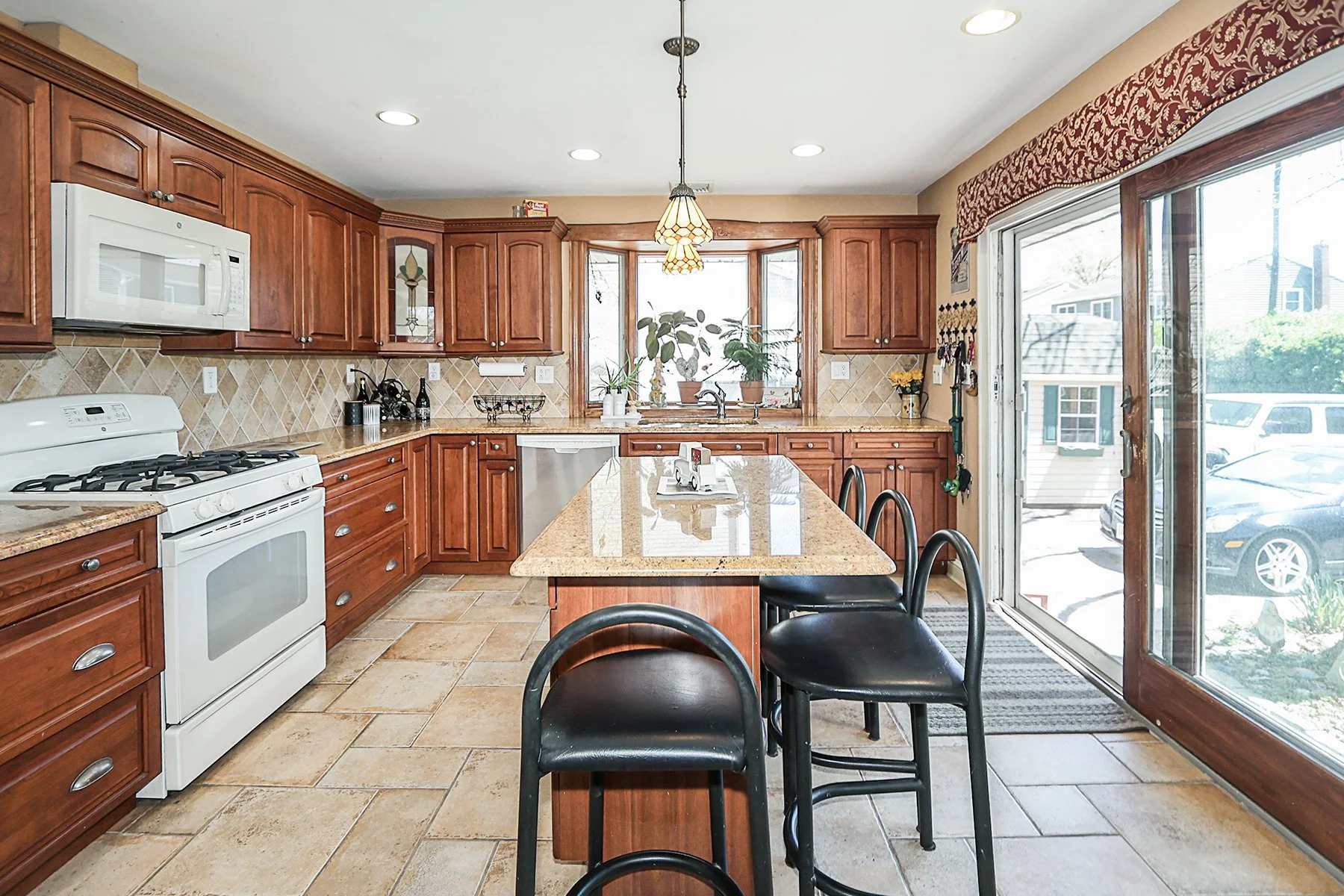 2036 Dow Ave, Merrick 16.JPG